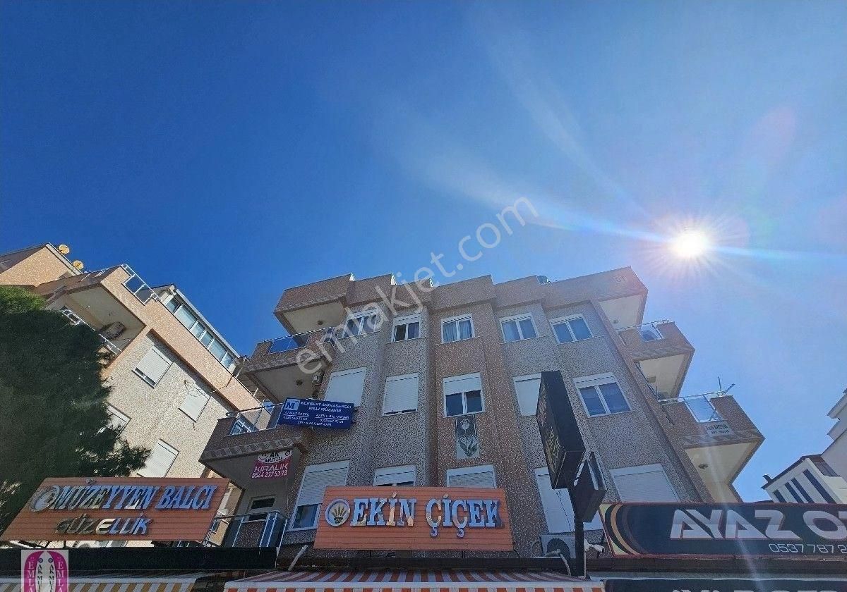 A K Mutludan Kültürde Kupon 2+1 Cadde Üzeri Fırsat Daire