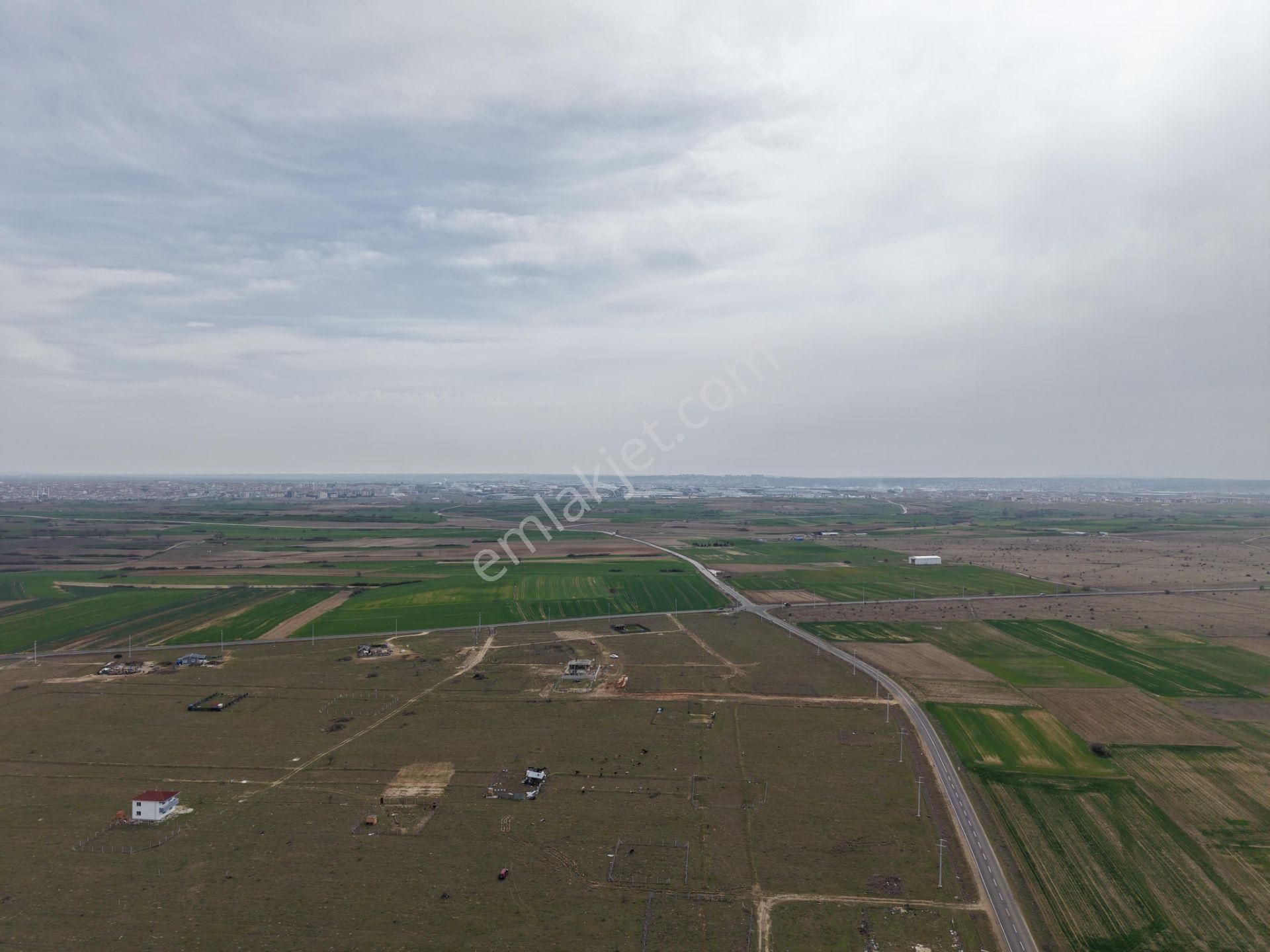 Tekirdağ Saray Büyükyoncalı Yola Cephe 426 M² Tek Tapu Arsa