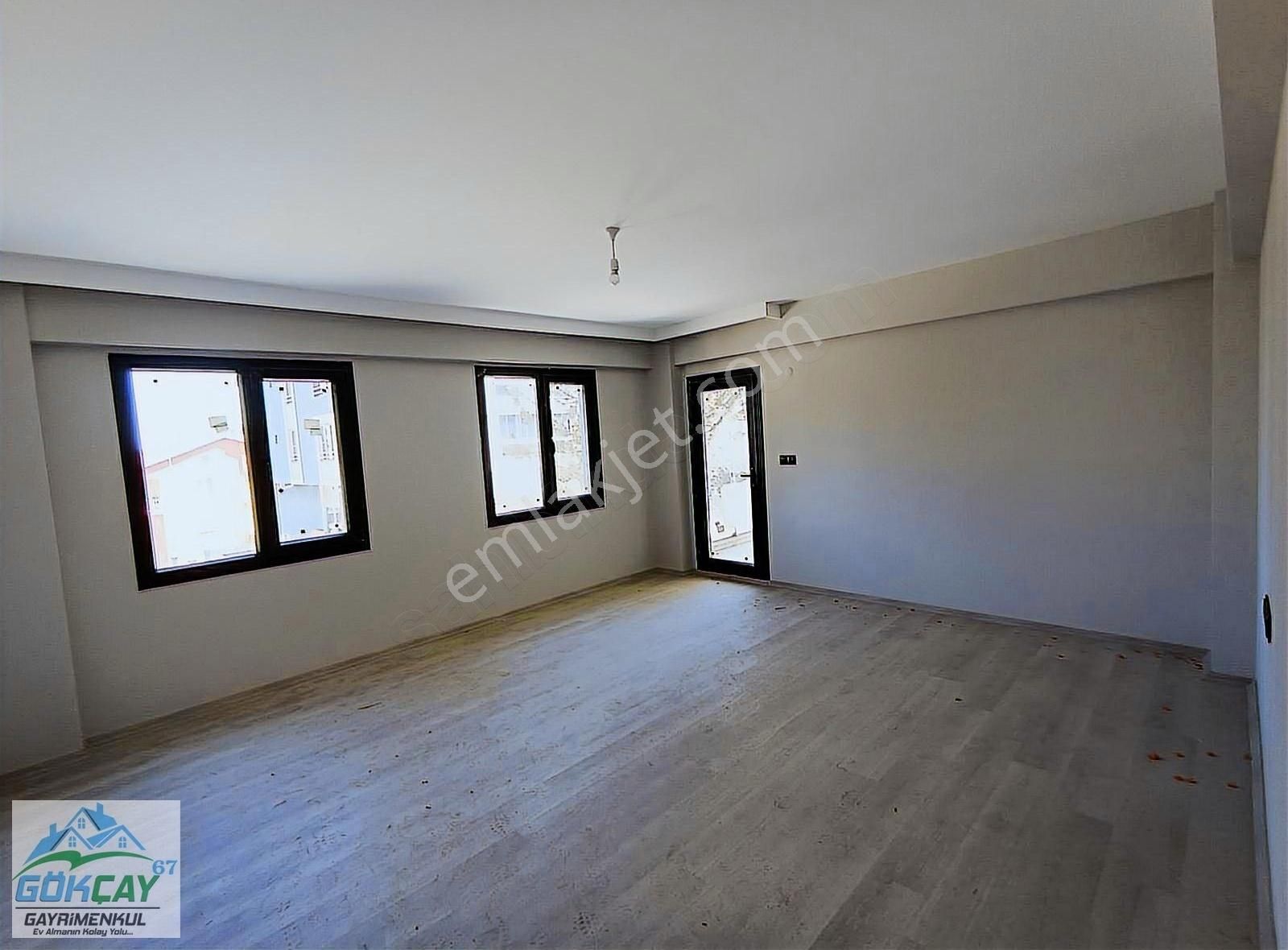 Acil Satılık Cadde Üzeri 3+1 Garajlı Satılık Sıfır Daire - Görsel 13