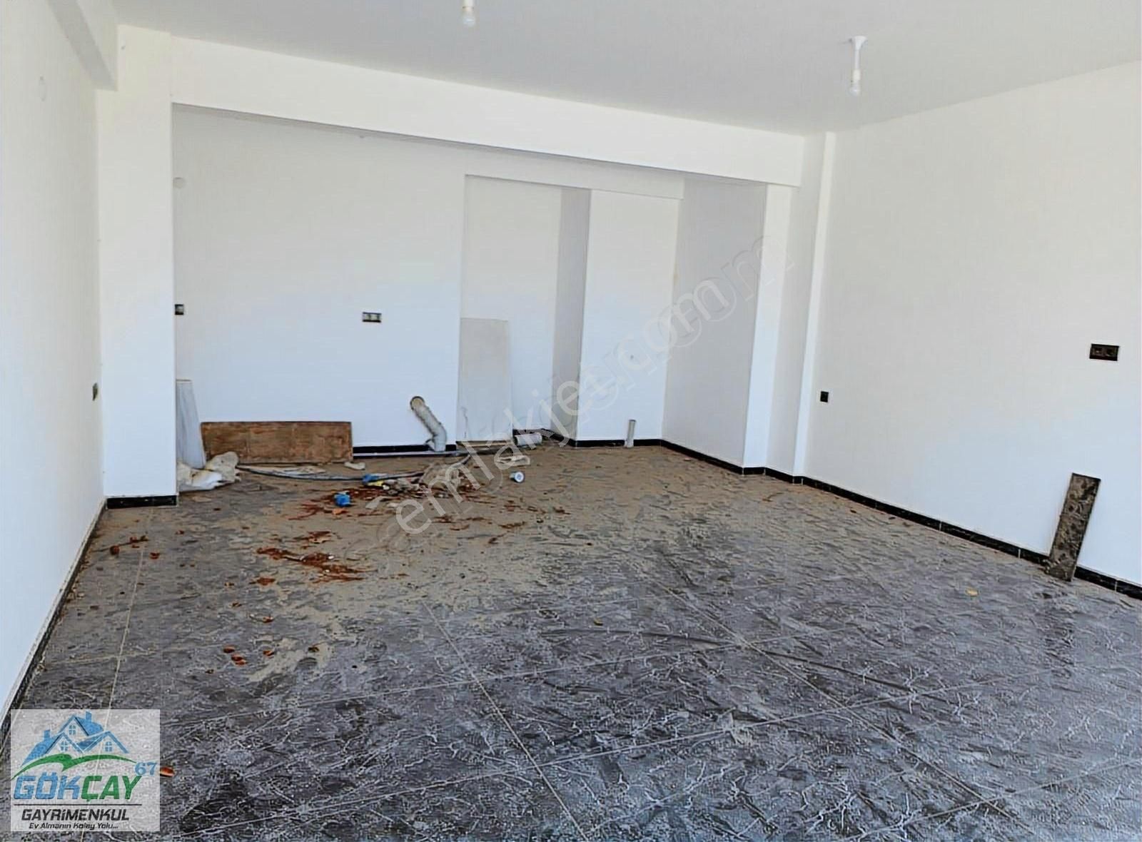 Acil Satılık Cadde Üzeri 3+1 Garajlı Satılık Sıfır Daire - Görsel 3