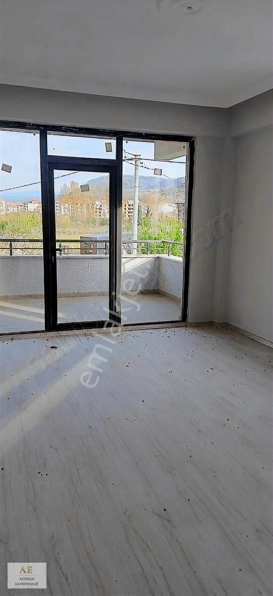 Aydınlık Emlak'tan İnegöl Edebey'de Satılık Villa - Görsel 4