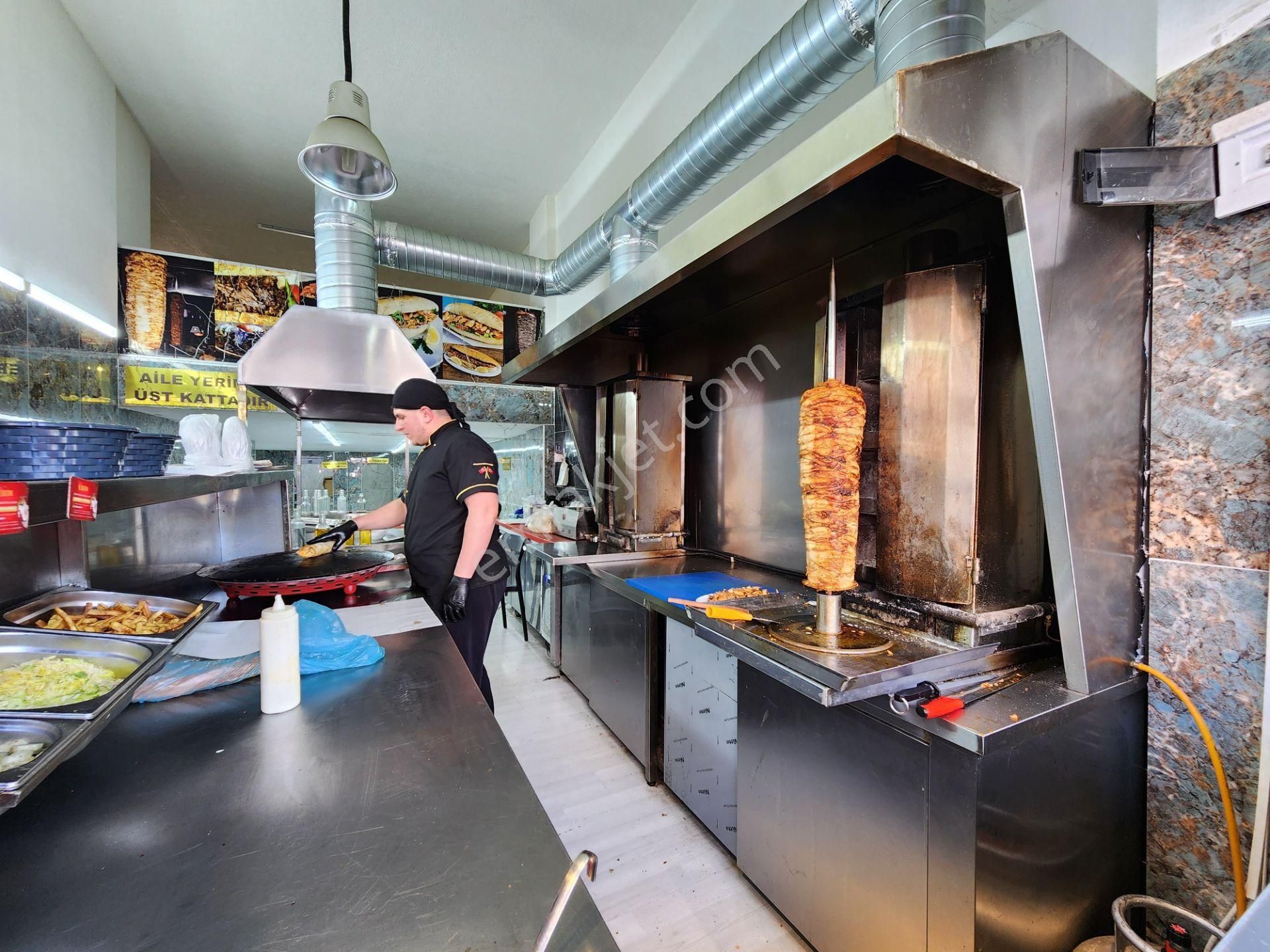 Karınca'dan Mahmudiye Mh'de Devren Kiralık Döner-tantuni Salonu!