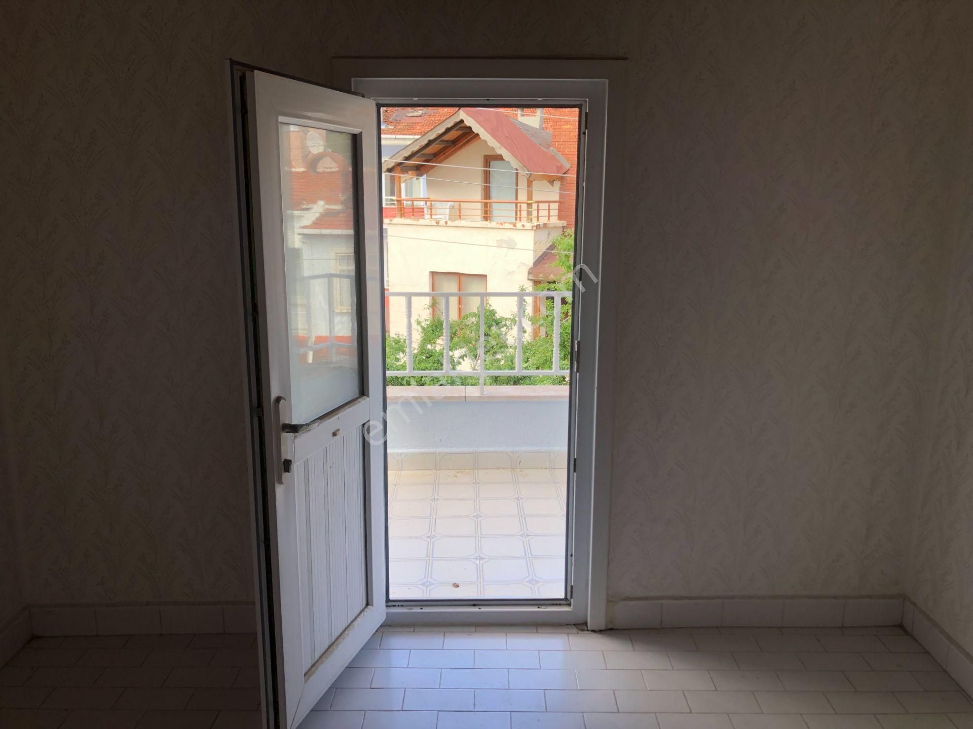 Şarköy De Işık Emlaktan Cumhuriyet Mah De 3+1 130 M2 Tırıpleks - Görsel 10