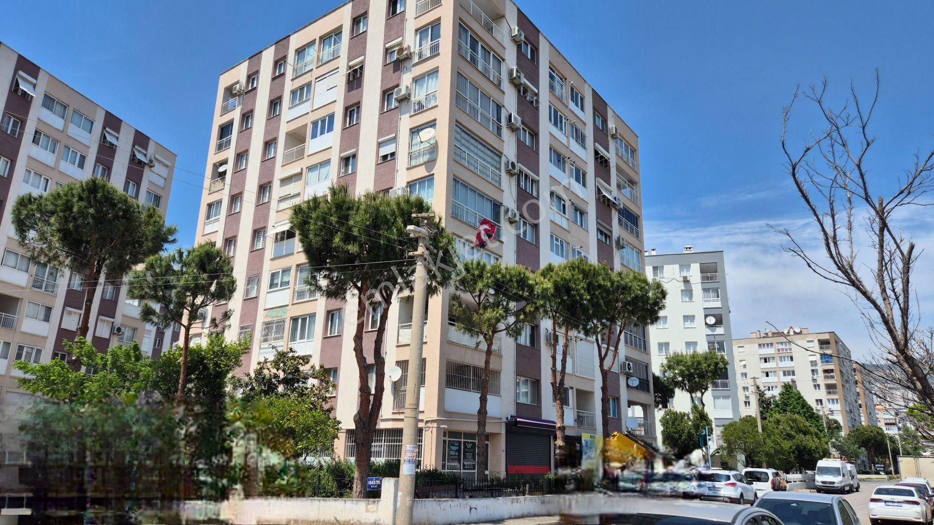 Bayraklı Adalet Mahallesi Kiralık Dükkan İşyeri