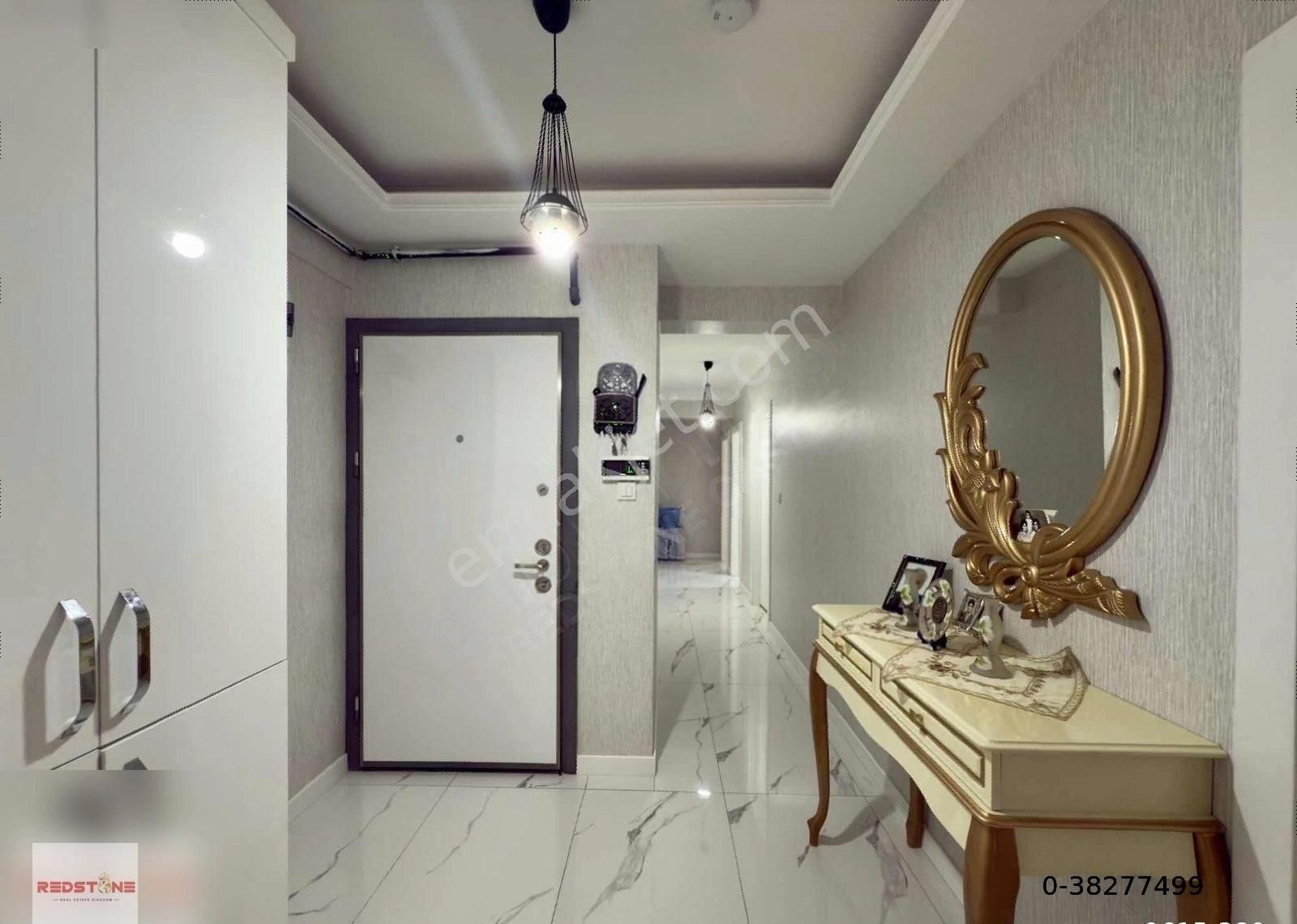 Redstone Castle Esertepe Çambaşı Caddesi Sıfır 4+1 Satılık Daire