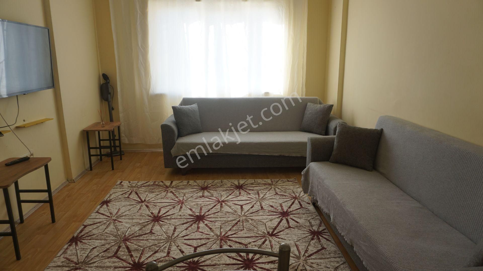 Asarlık Da Kiralık Eşyalı Fiyat Düştü 2+1 Balkonlu Çiğli Serkan Dan - Görsel 3