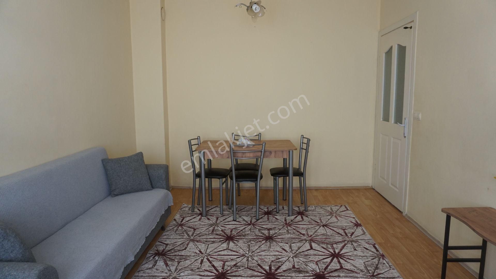 Asarlık Da Kiralık Eşyalı Fiyat Düştü 2+1 Balkonlu Çiğli Serkan Dan - Görsel 4