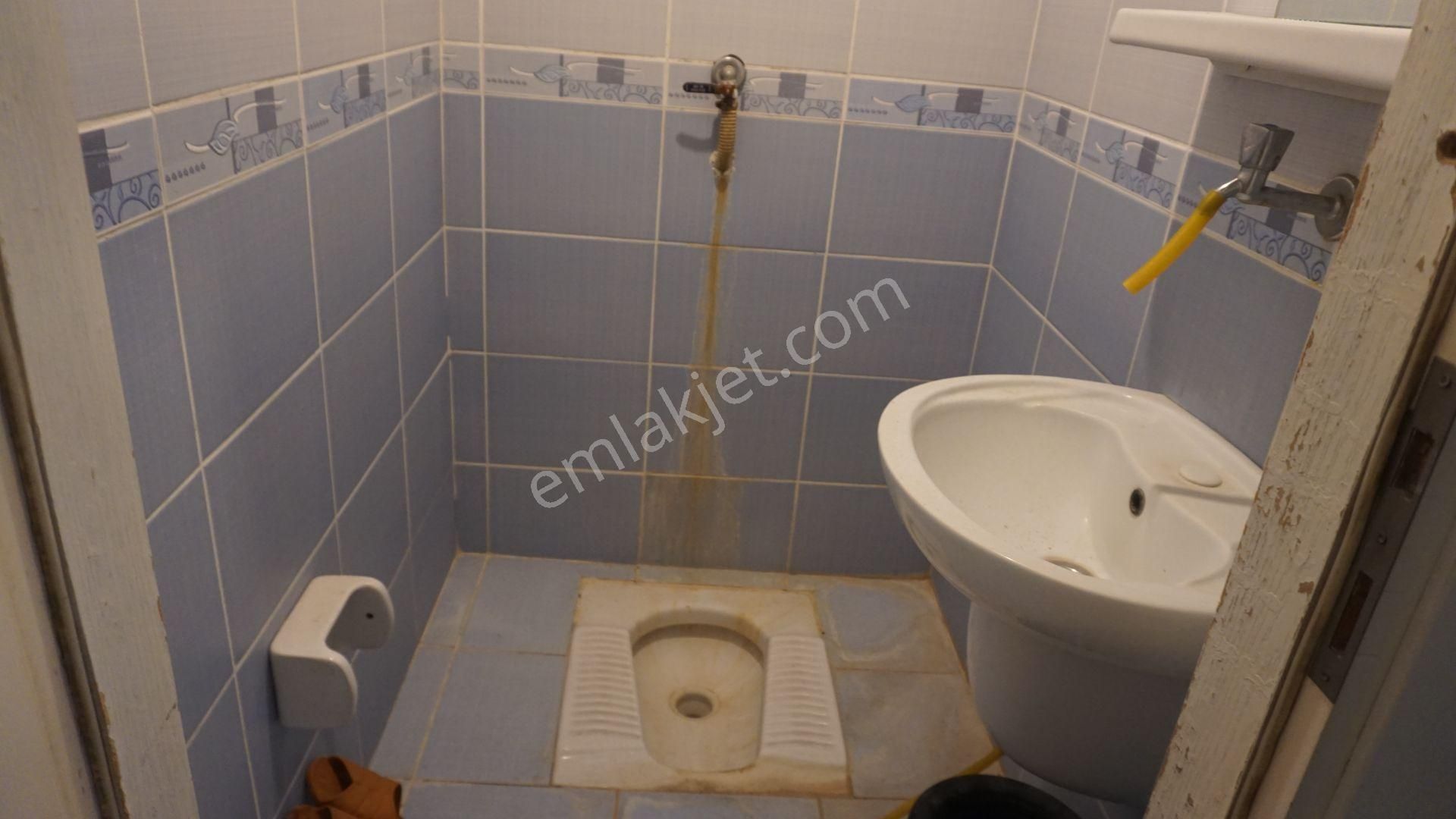 Asarlık Da Kiralık Eşyalı Fiyat Düştü 2+1 Balkonlu Çiğli Serkan Dan - Görsel 19