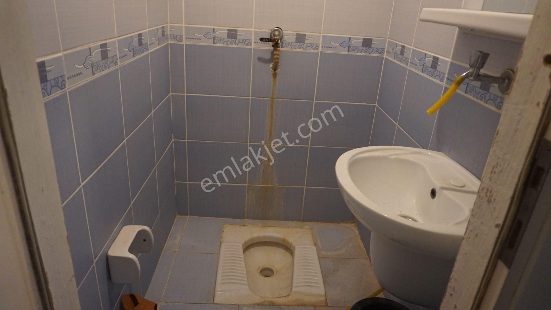Asarlık Da Kiralık Eşyalı Fiyat Düştü 2+1 Balkonlu Çiğli Serkan Dan - Görsel 22