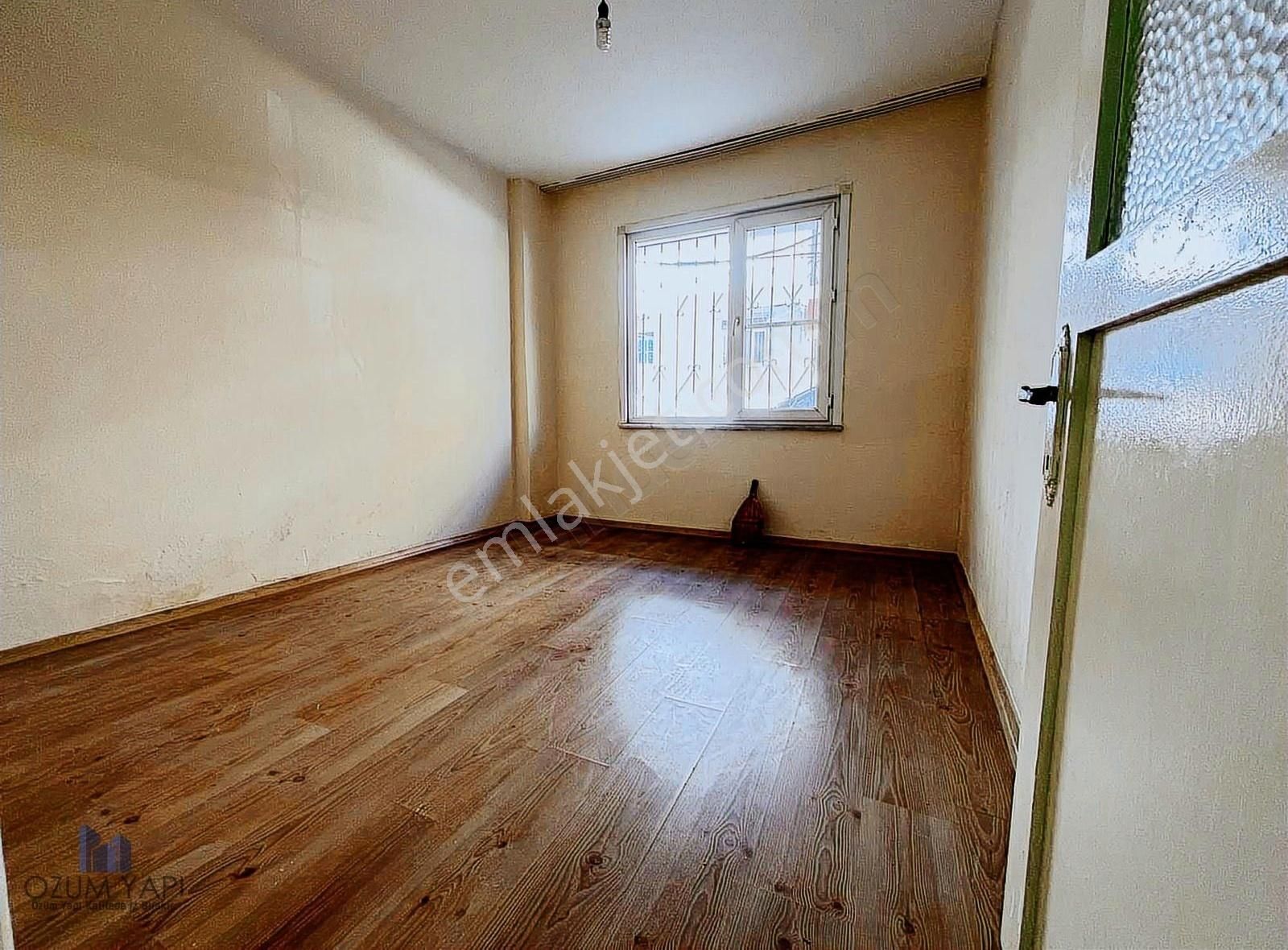 M.akifte Aile Binasında 1+1 Kiralık Giriş Daire