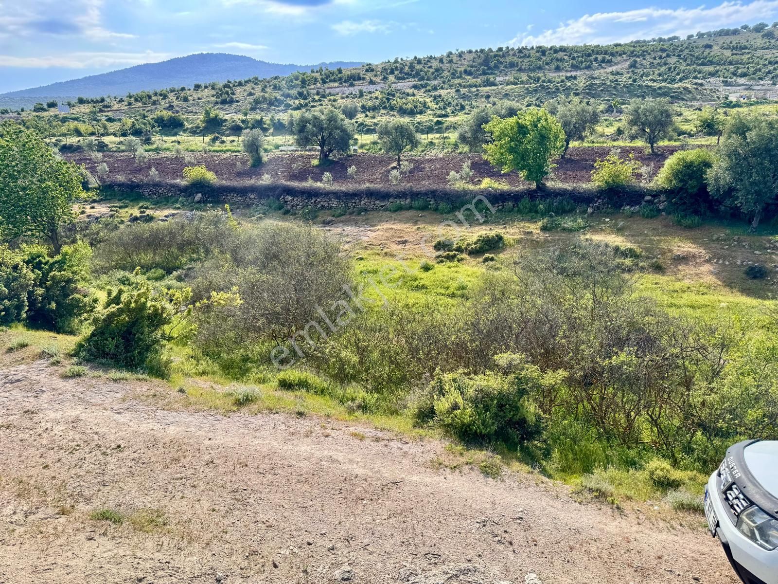 Manisa Kağan Da 692 M2 Kesik , Civarda Yerleşim Var - Görsel 5