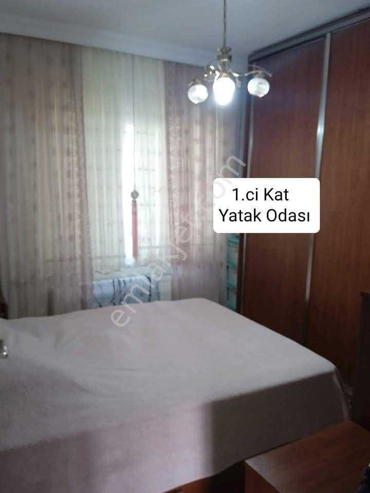 Merkezde Satılık 2 Katlı Müstakil Ev - Görsel 16