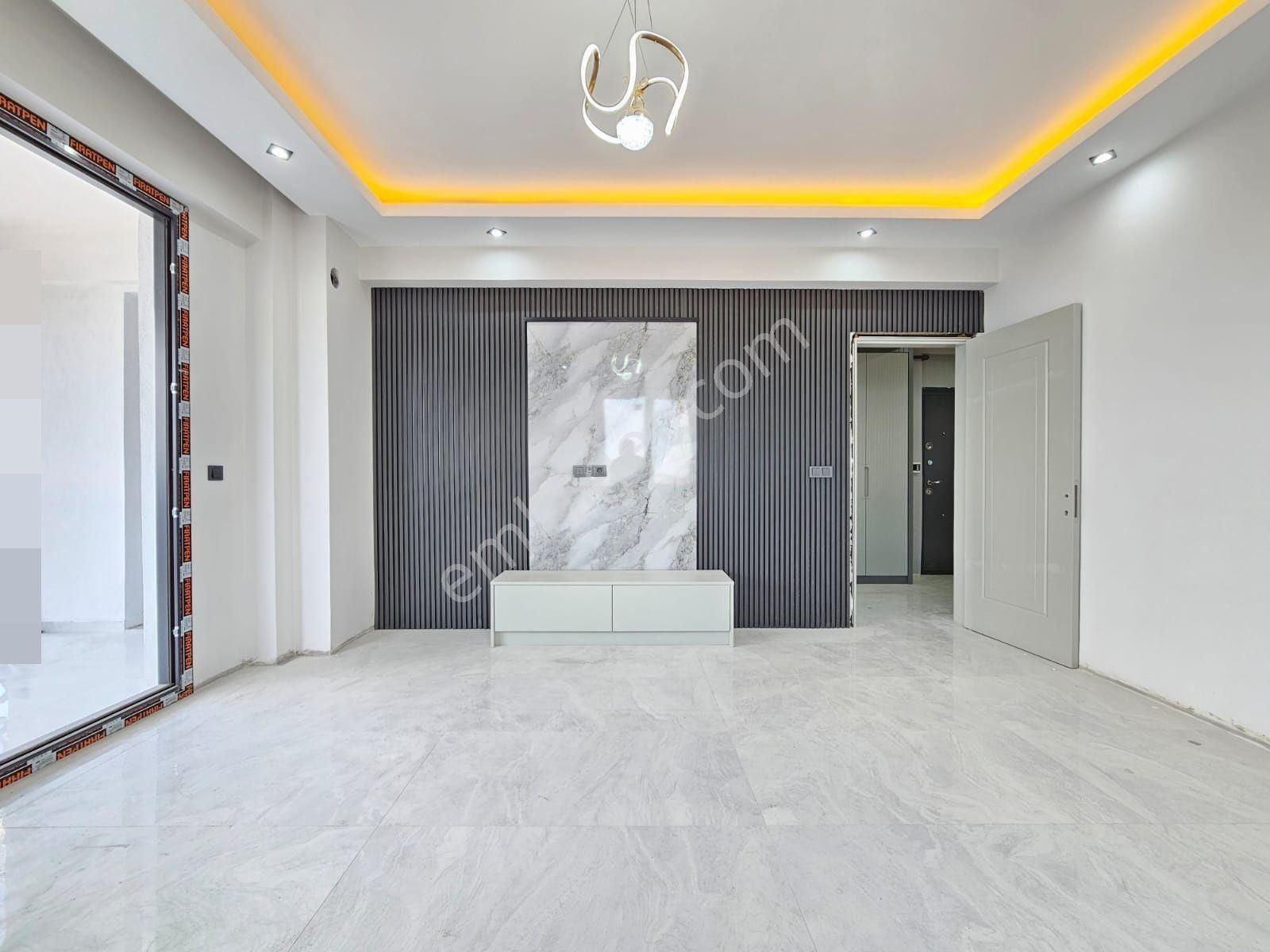 Denizli Şemikler'de Önü Açık 2+1 120m2 Acil Satılık Fırsat Ultra Lüks Daireler