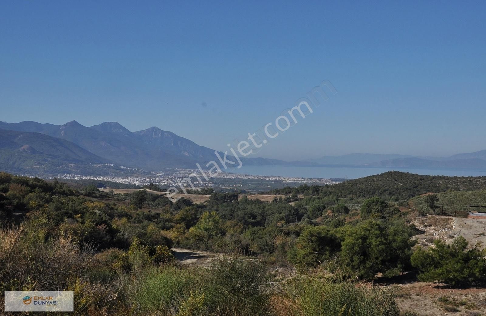 Kuşadası Golf Otelin Yanı Turizim&ticari İmarlı 90 Dönüm Arsa