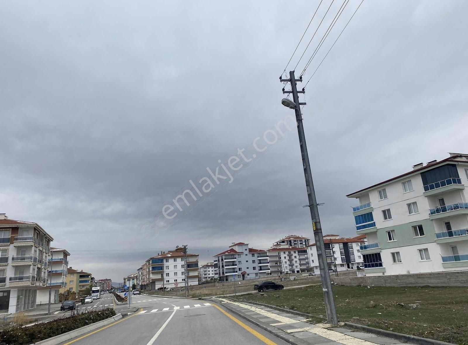 Yıldırım Mahallesinde Emsalsiz Konumda Arsa - Görsel 8