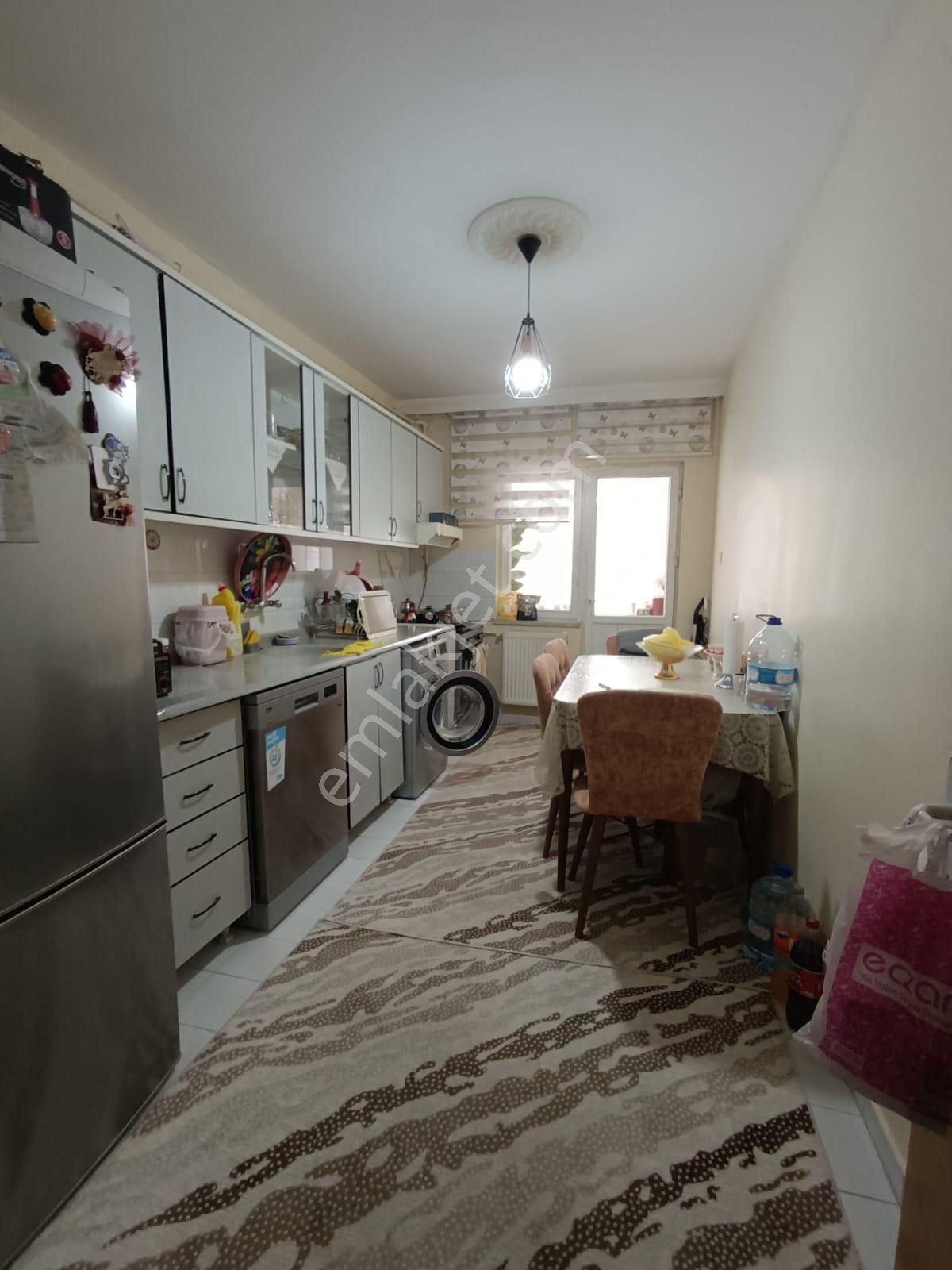 Elisa Gyo// Beyazşehir De 3+1 Ara Kat Tramvay Ve Okul Yanı Satılık Daire