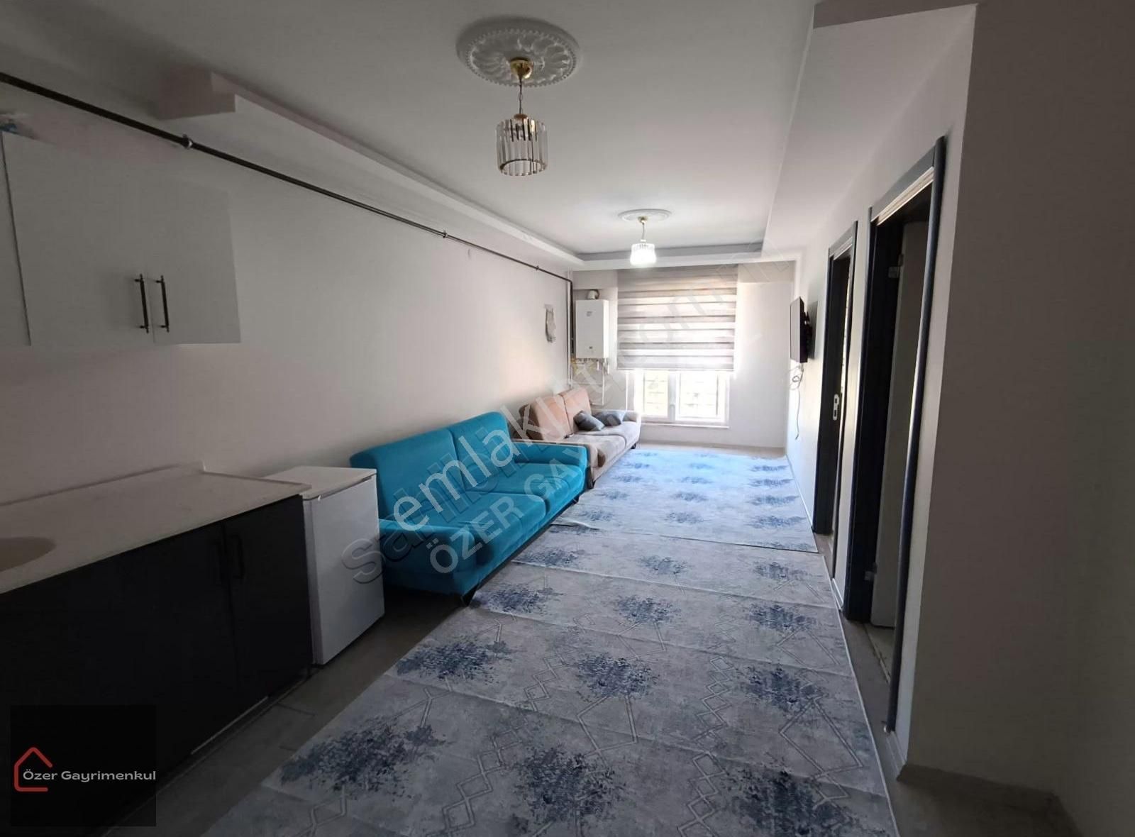 Özer Gayrimenkulden Merkezde Full Eşyalı 2+1 Kiralık Daire
