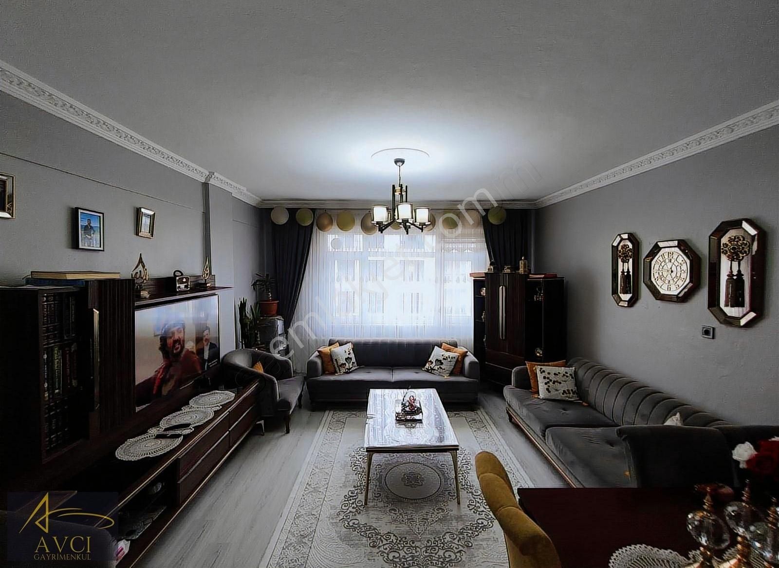 Avcı Gayrimenkul'den Cumhuriyet Mah. 2+1satılık 100 M² Daire