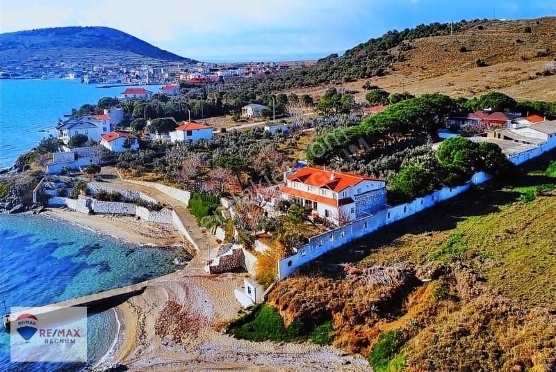 Balıkesir Ekinlik Adasında Denize Sıfır 8.210 M2 Emsalsiz Mülk !