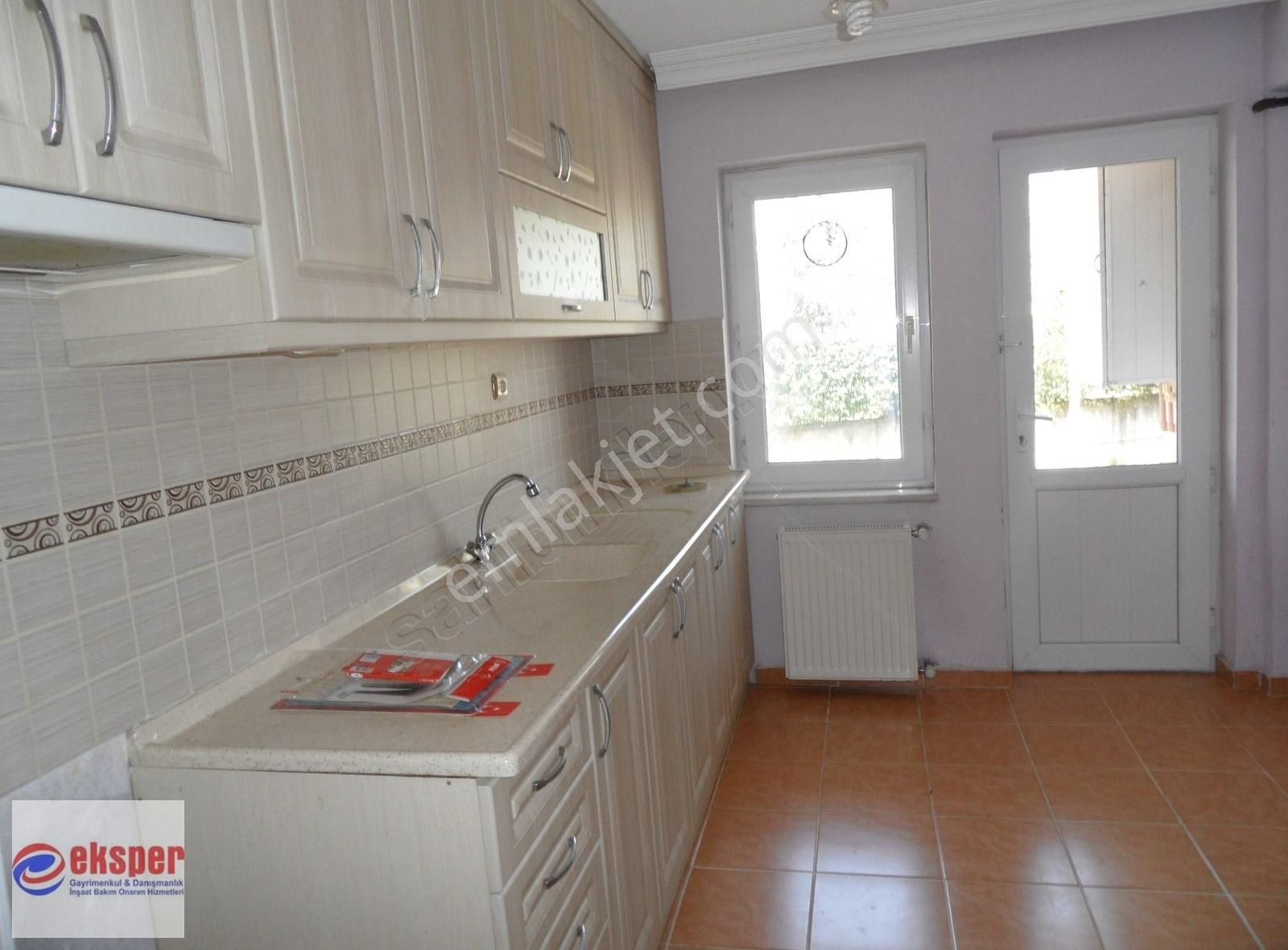Konakta Metroya Çok Yakın 3+1 Kiralıkdaire