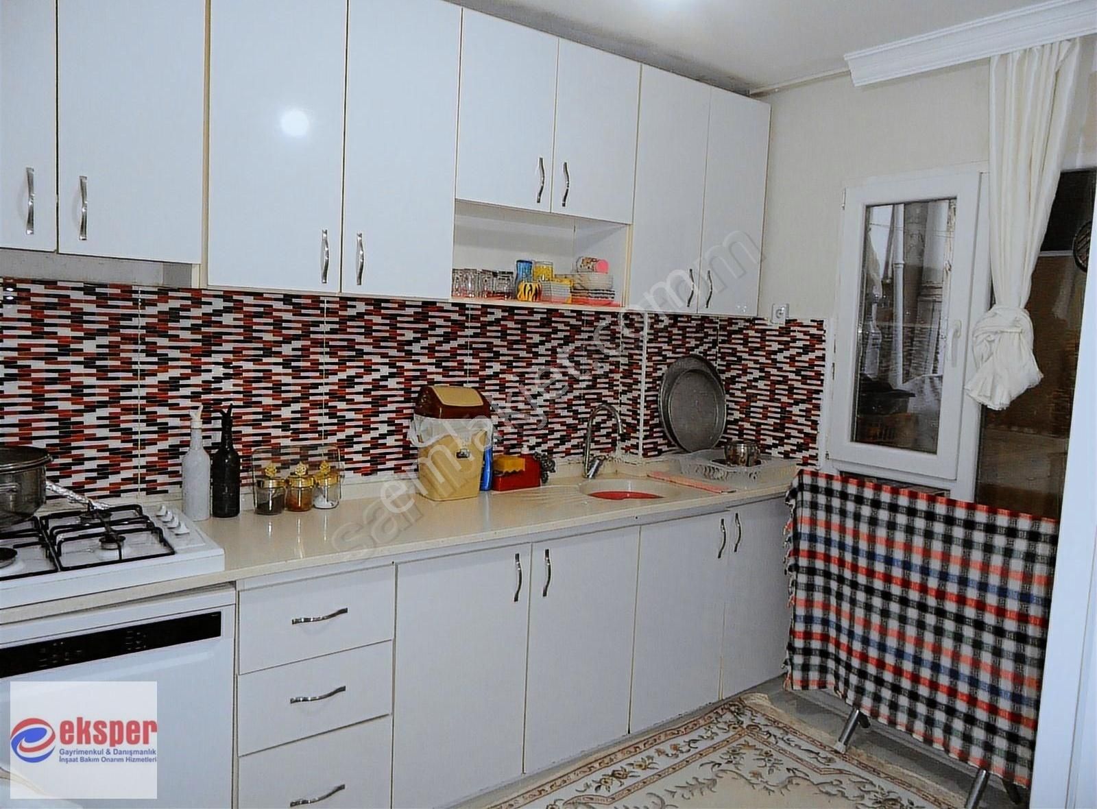Muradiyede Satılık Daire