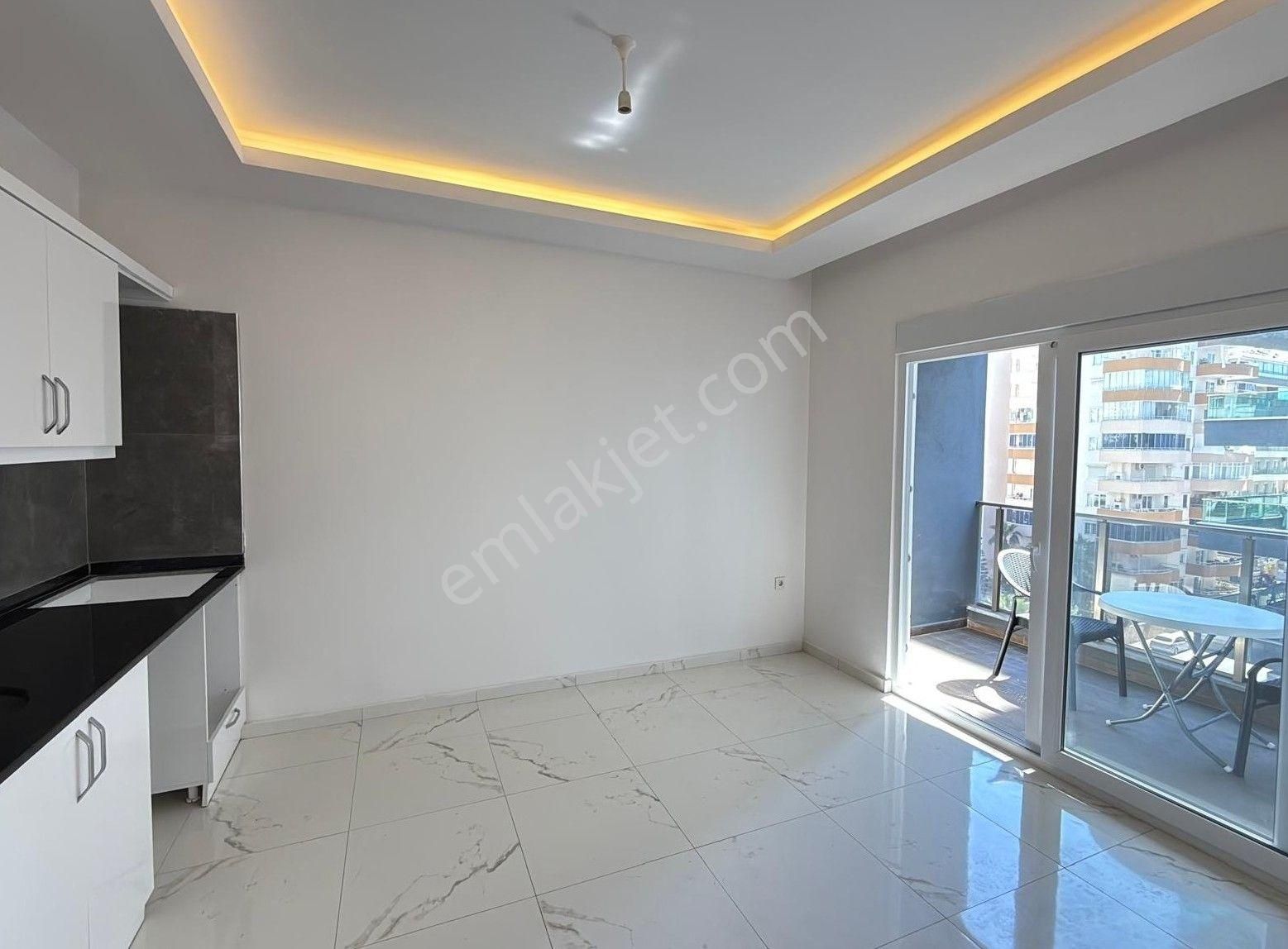 Alanya Mahmutlar Mah.denize 400 Mt.satılık 1+1 Daire - Görsel 4