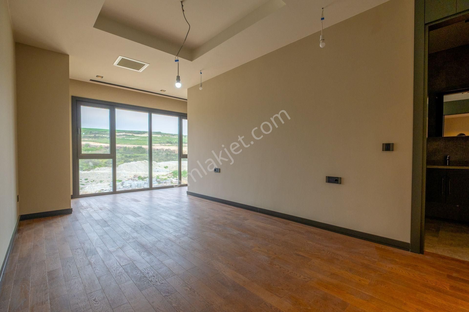 Bahçeşehir 1. Kısımda Satılık Lüks 5+1 Villa - Görsel 13