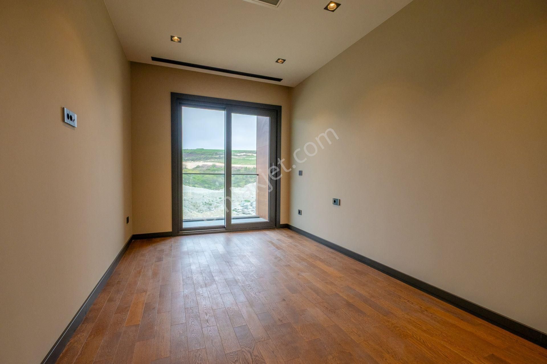 Bahçeşehir 1. Kısımda Satılık Lüks 5+1 Villa - Görsel 17