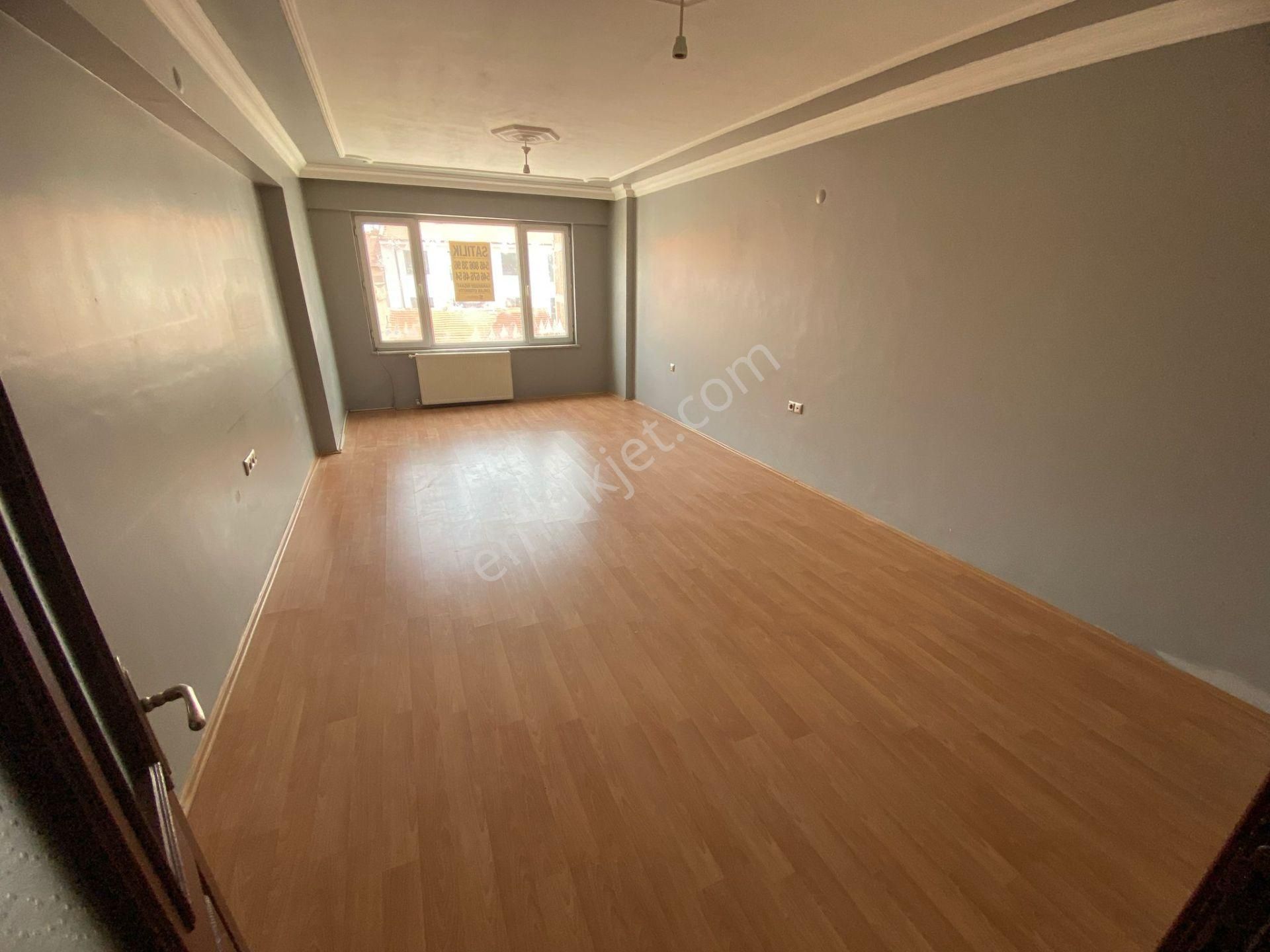 Kaplanlı Cd Üzeri Dört Yolda Arakat Fırsat 130m² 3+1 Daire Bk-10