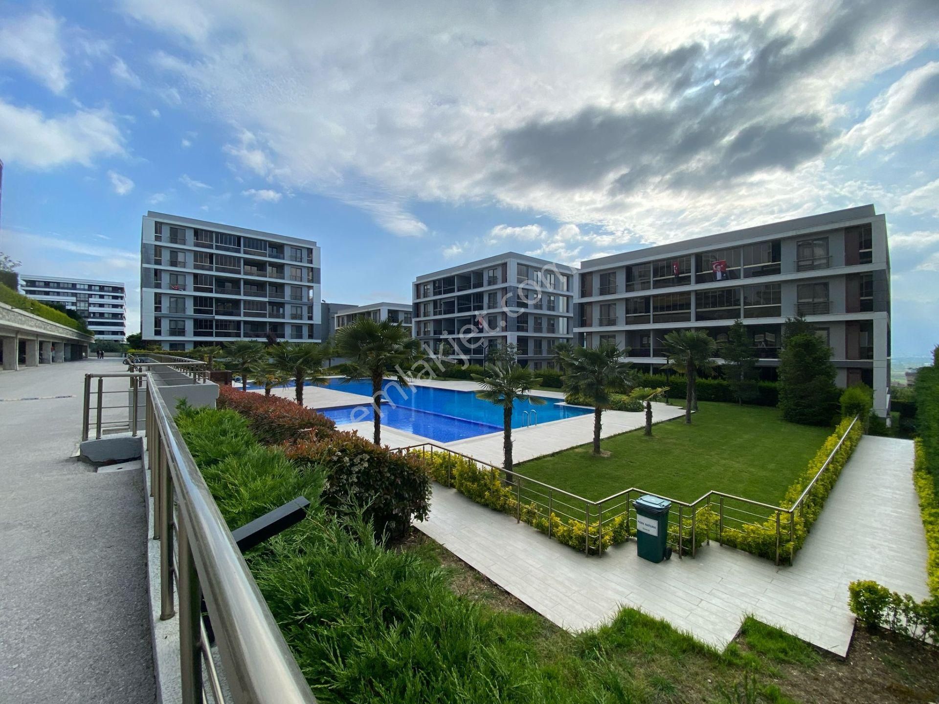 Nilüfer Kumova Park Natura Da Satılık 3+1 Bahçe Katı