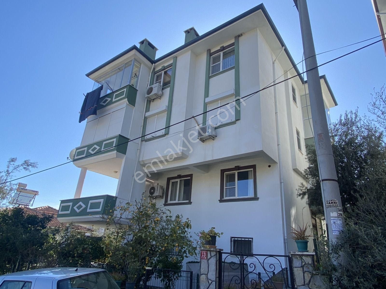 Altınoluk Tek Tapu 2 Daire Yüksek Giriş 3+1 Ve Bahçe Katı 1+1 Tek Tapu Olarak Satılık Uygun 2 Daire - Görsel 4