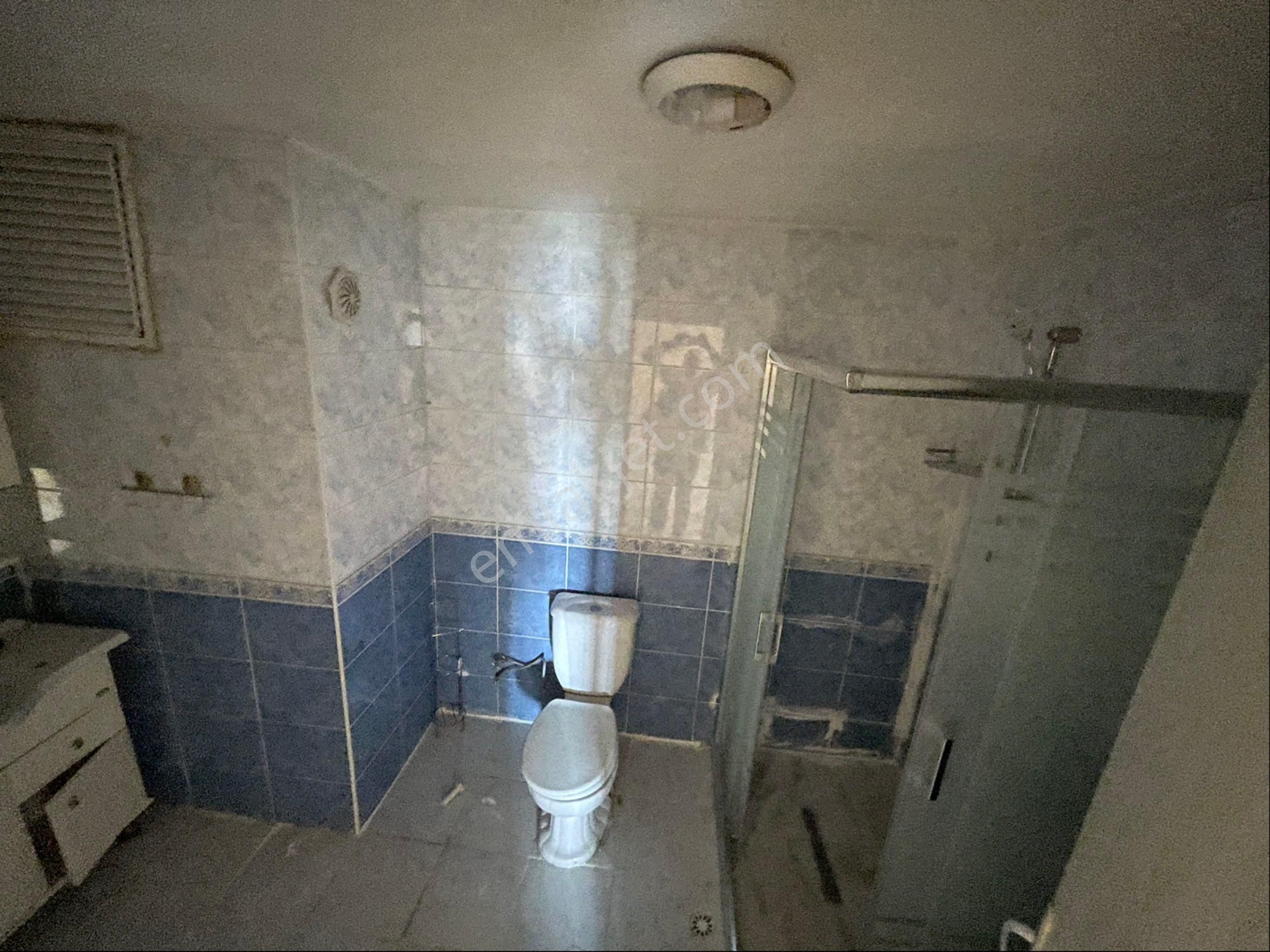 Ahimesud Yeşilelvan Sitesi İrem Çarşısı Yanı Kiralık 3+1