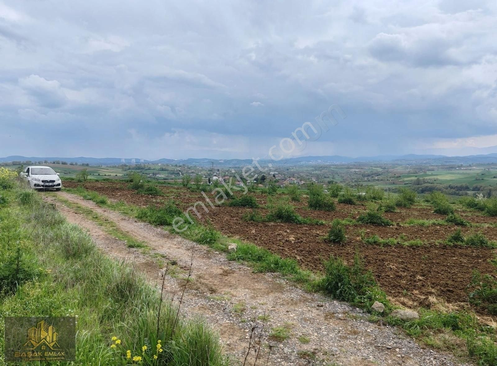 Karadere İlerisi Elmalı Köyündesatılık Fındıklık 5.700m2