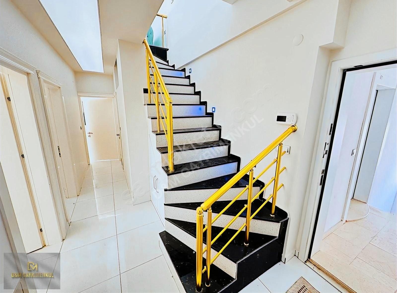 Altınkum'da 3+1 Sıfır Eşyalı Denize 20 Adım Dubleks Daire - Görsel 14