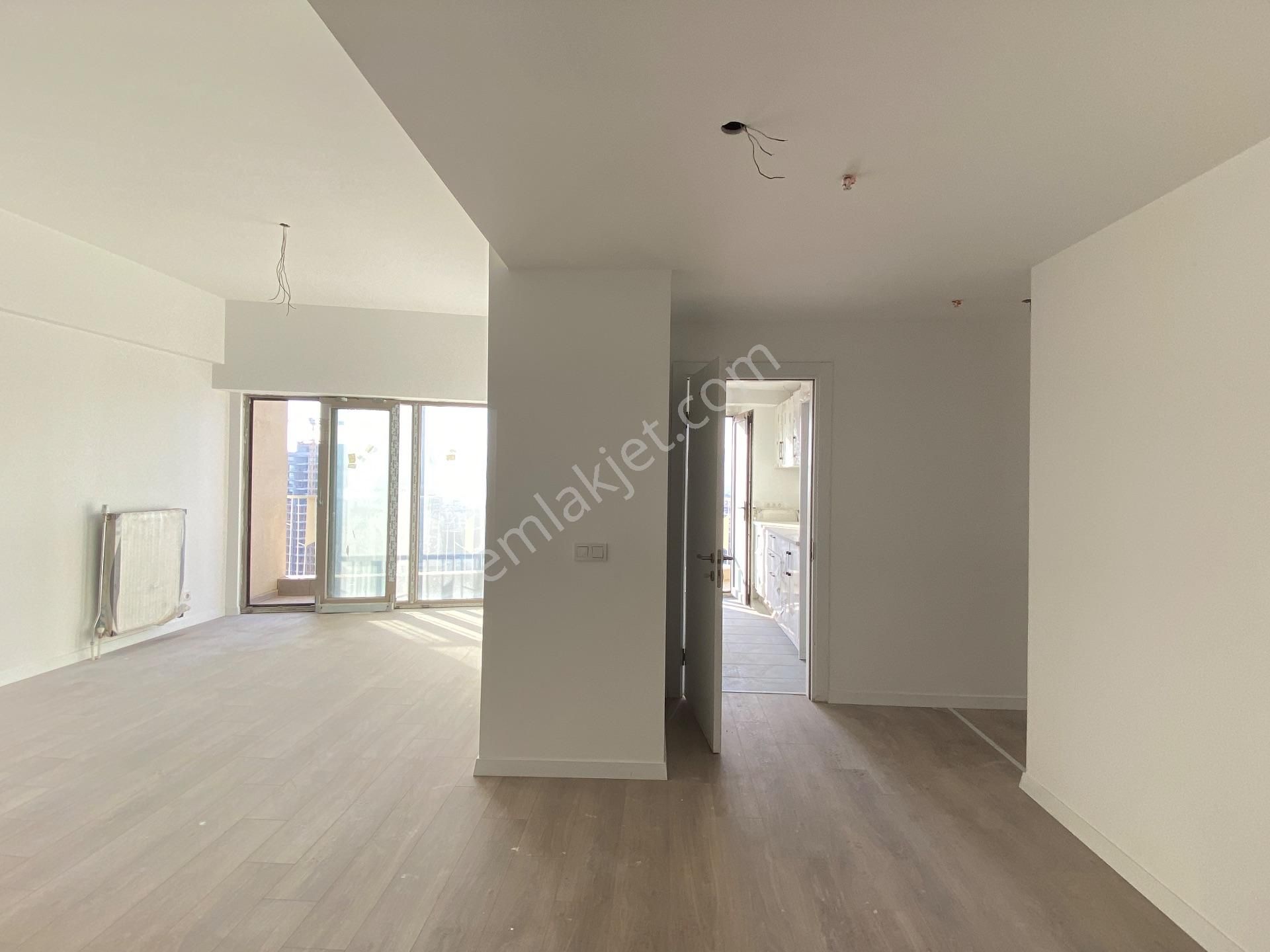 İzmir Point Bornova'da Kiralık 3+1 Daire - Görsel 4