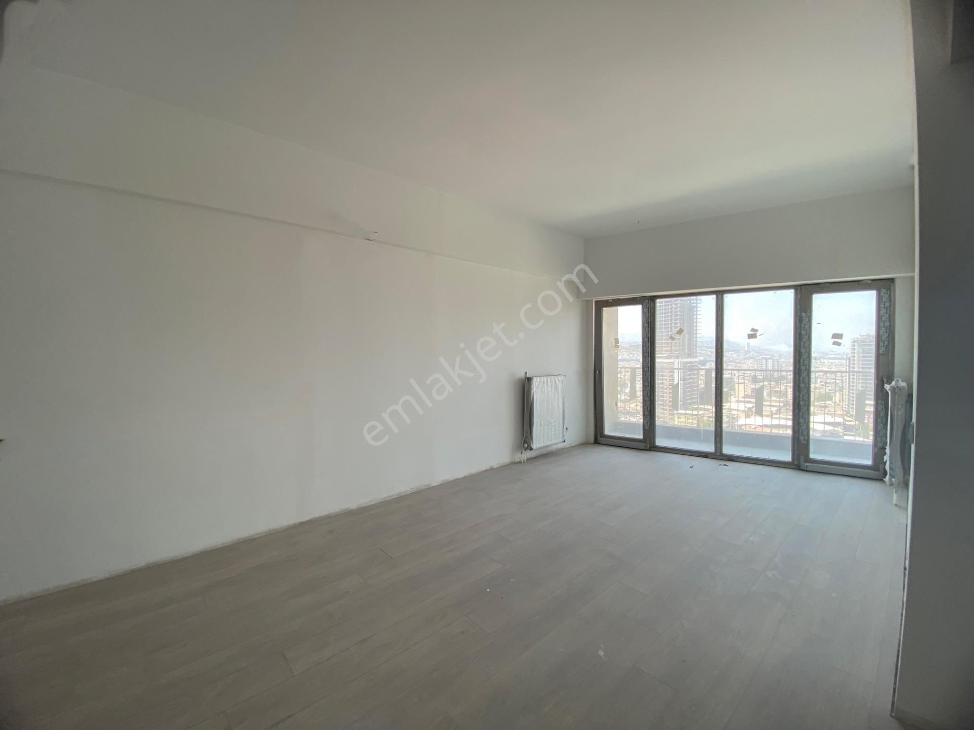 İzmir Point Bornova'da Kiralık 3+1 Daire - Görsel 5