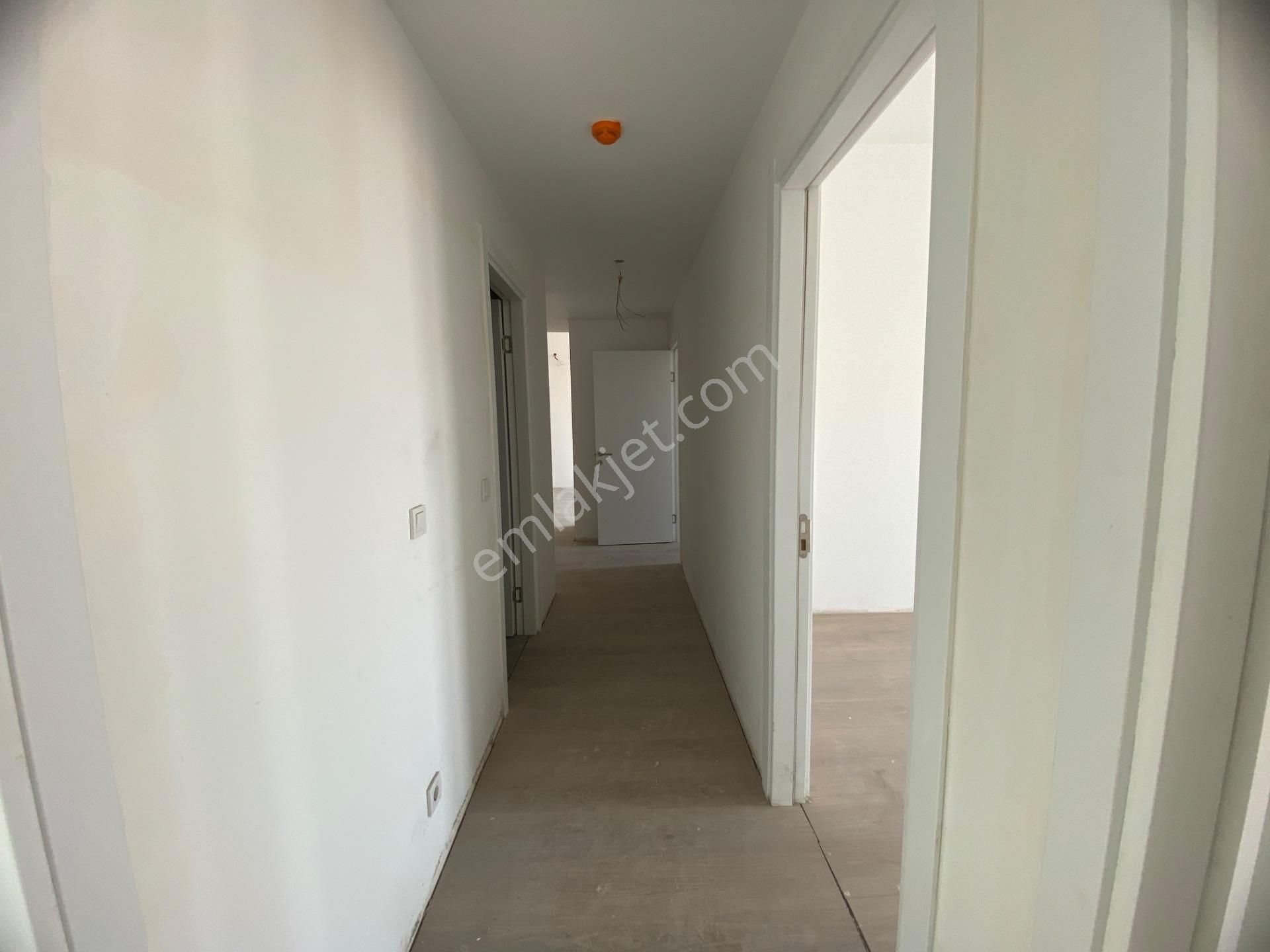 İzmir Point Bornova'da Kiralık 3+1 Daire - Görsel 12