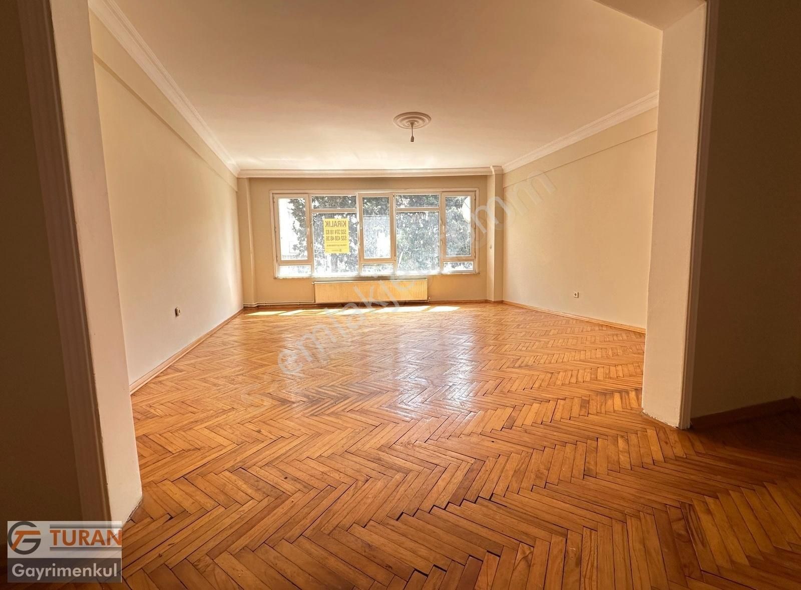 İcadiye Sultantepede 2+1 Koruya Ve Metroya Çok Yakın Kiralık