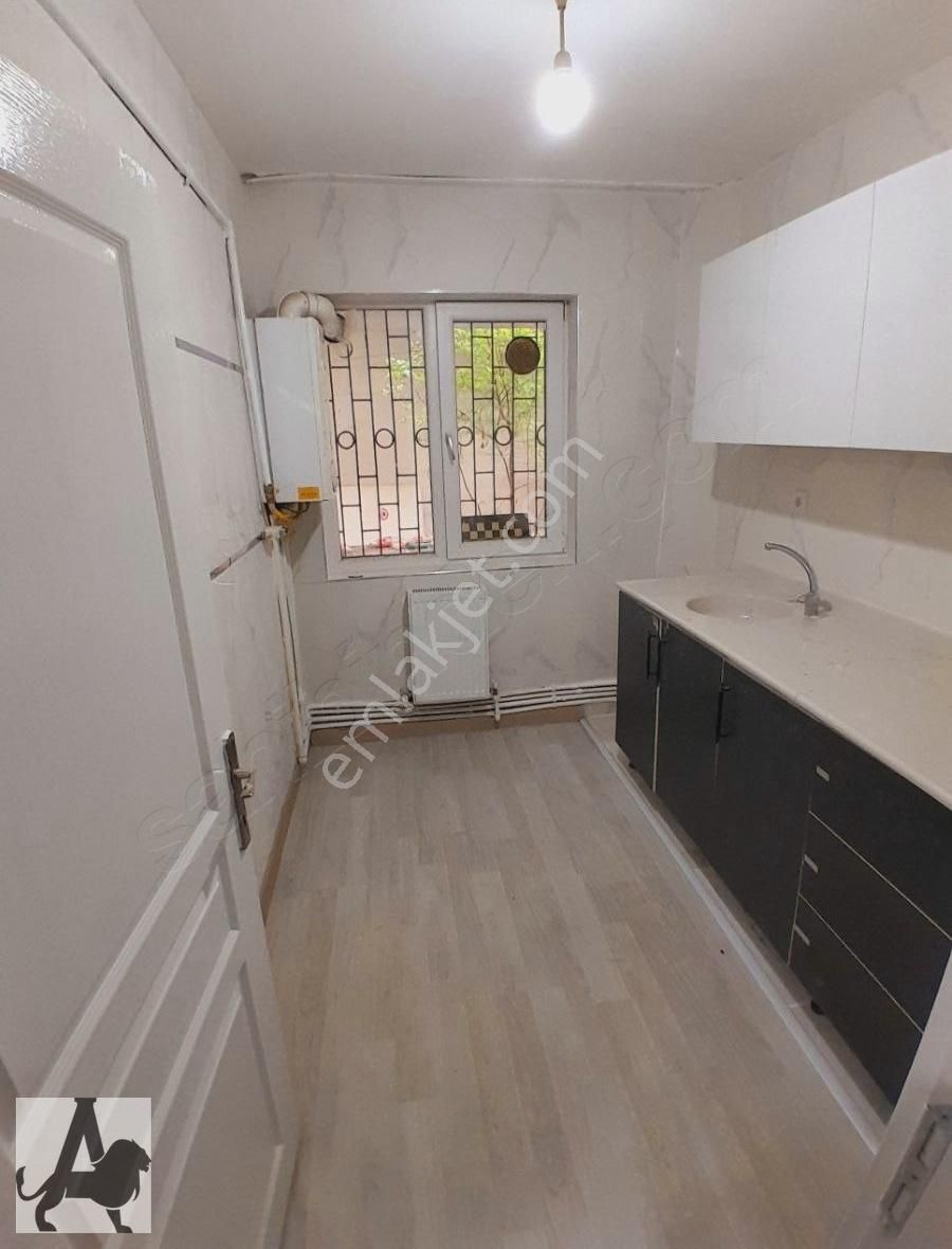 Arslan Emlak'tan Full + Full Yapılı / Metro'ya 5 Dk / Kiracısız