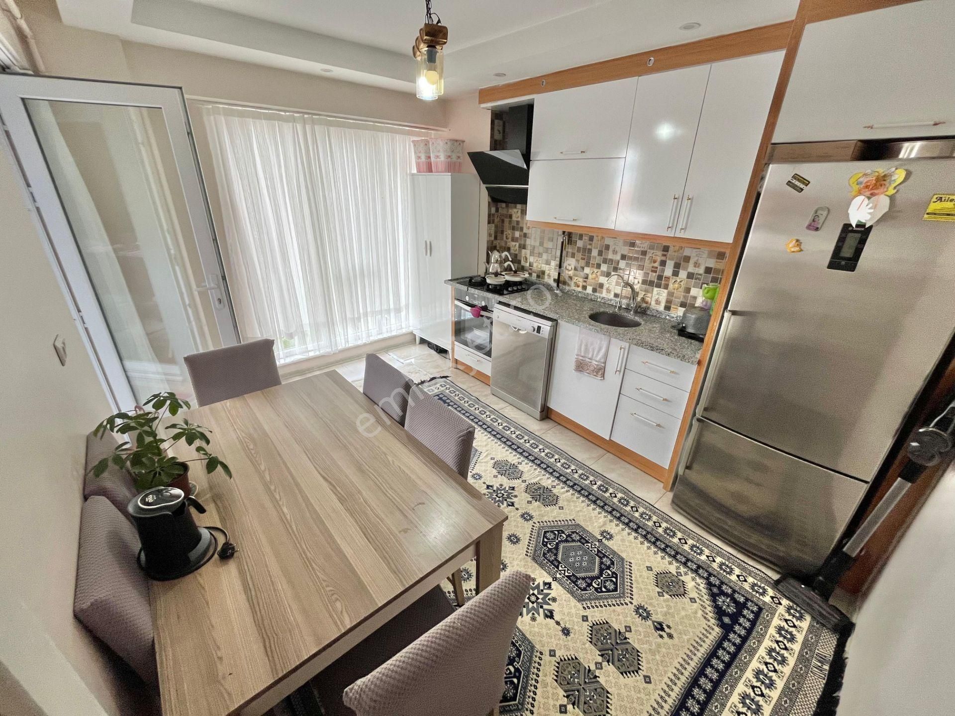 İlbade'de 3+1 7 Yaşında Masrafsız Teraslı Dubleks Daire