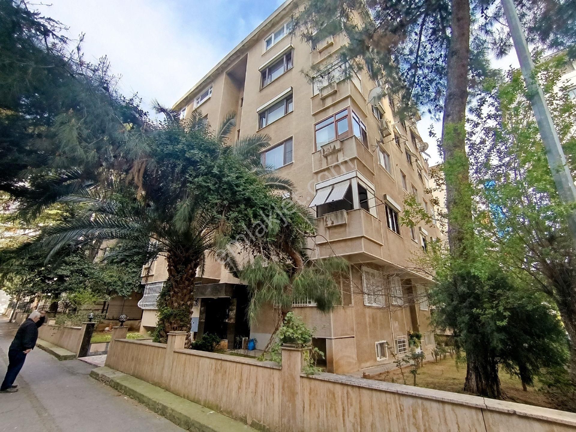 Obenden Bostancı Minibüs Cad Ve Marmaraya Yakın Masrafsız 70 M² Net 2+1