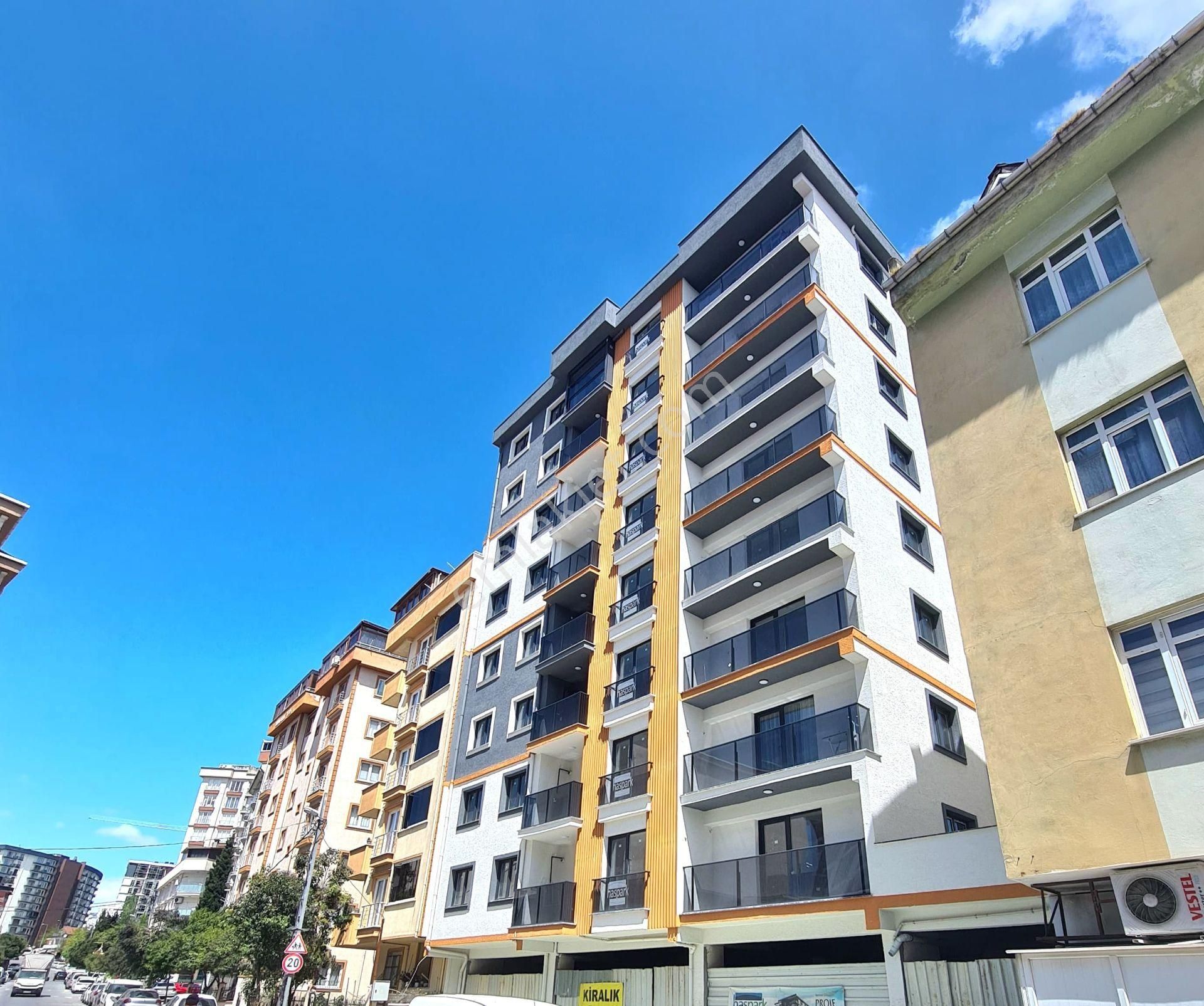 Pendik Marmara Eğitim Ve Araştırma Hastanesi Ve Metro Yanı Sıfır 2+1 Daire