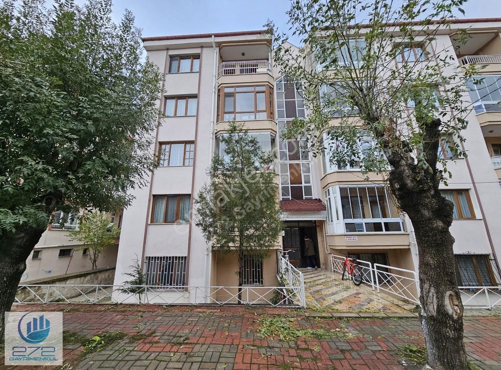 272 Emlaktan Örnekevlerde Uygun Fiyatlı 4+1 Satılık Daire