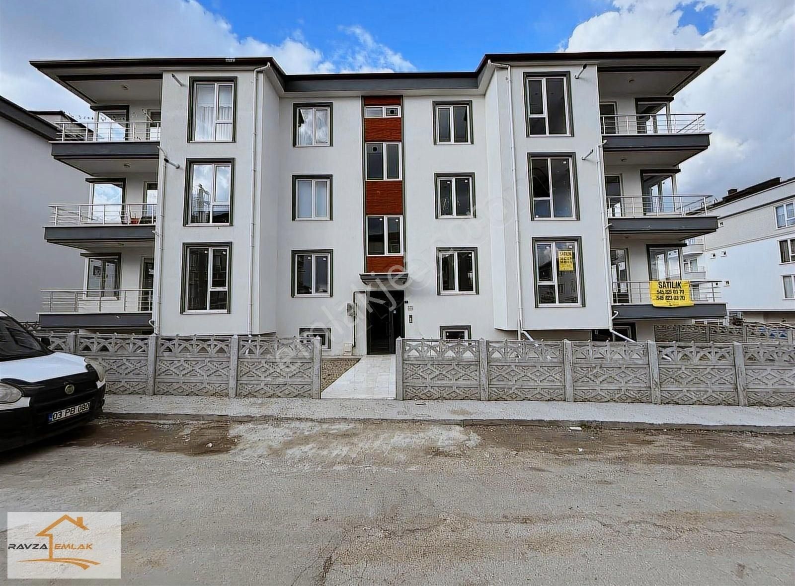 Ravza Emlaktan Fatih Mahallesinde Satılık 4+1 Lüks Daire