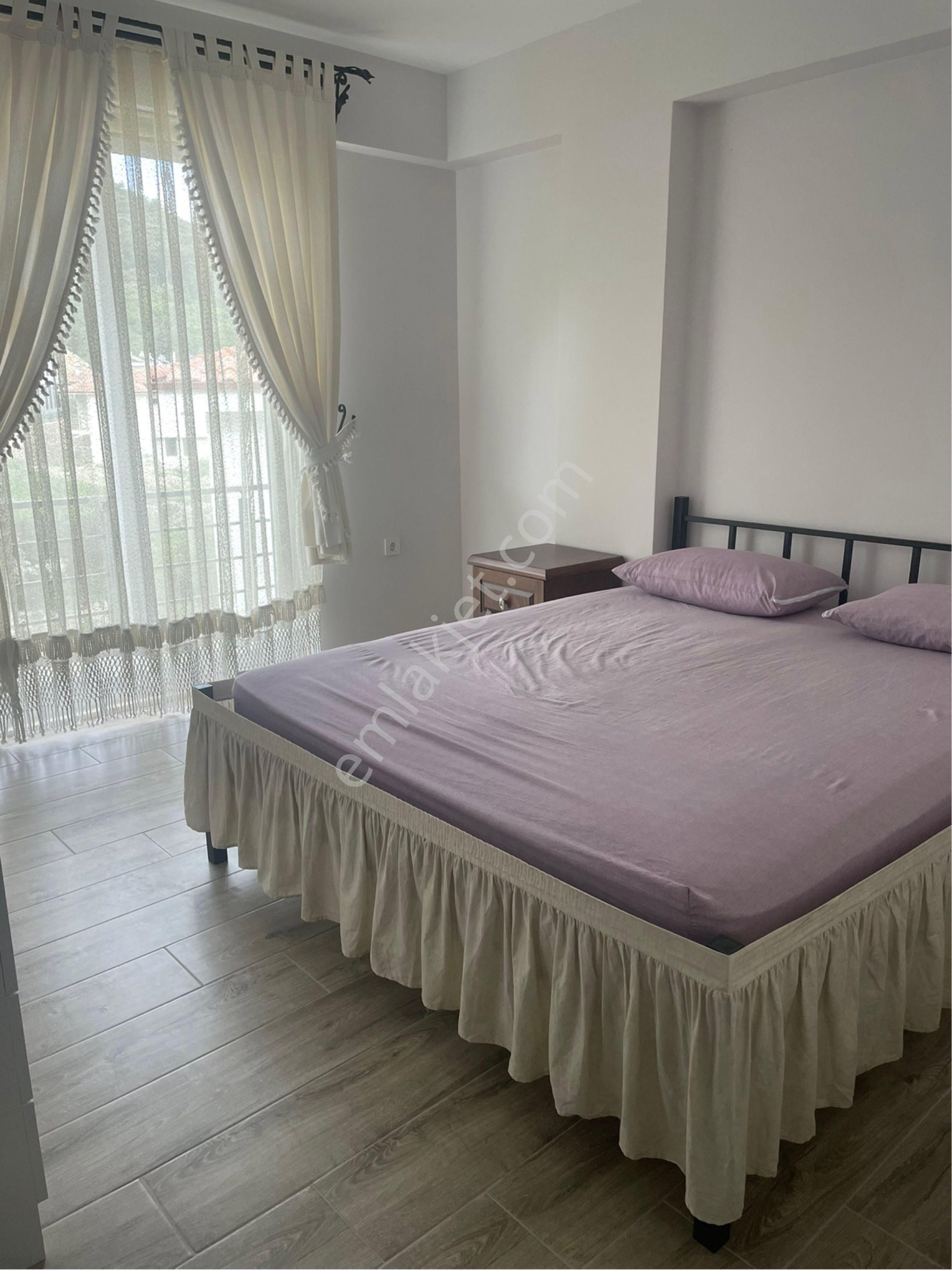 Muğla Ula Gökova Da Dayalı Döşeli 2+1 Dite Kitalık