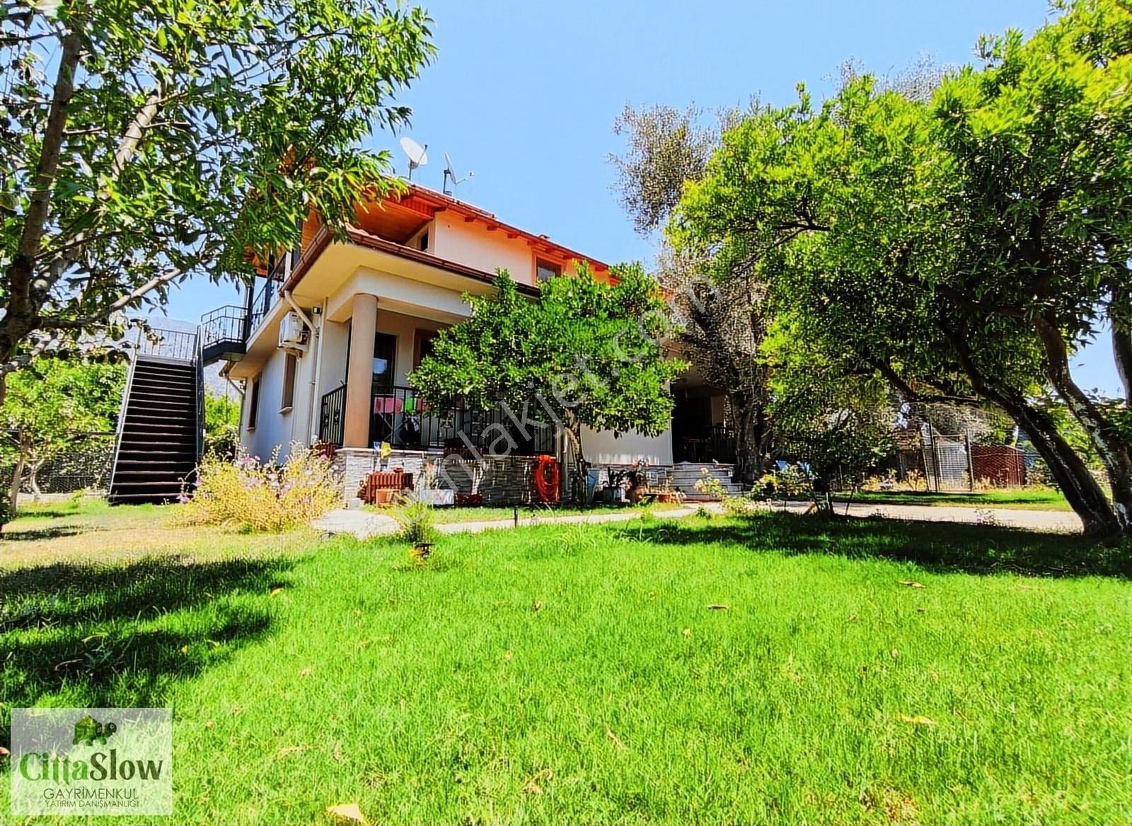 Toparlar'da Kiralık İster Komple Müstakil Ev İster Ayrı Daireler