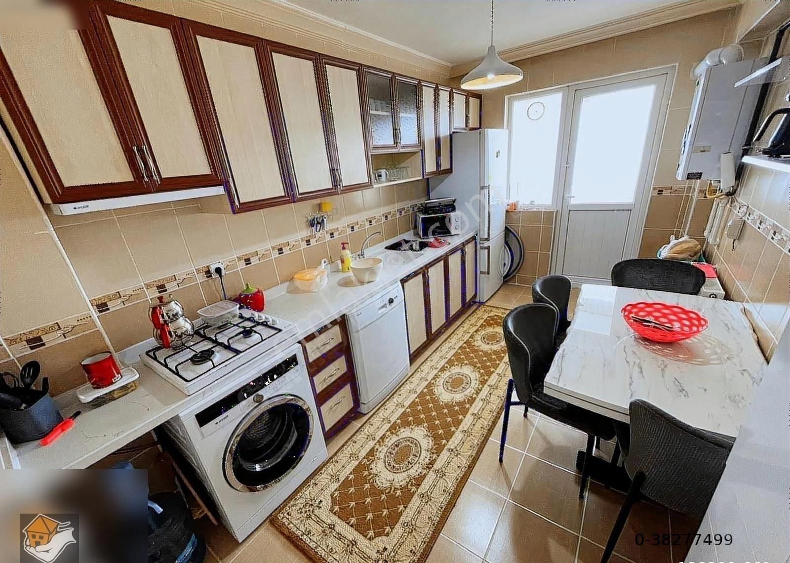 ꧁▇yılmaz'dan▇꧂cadde Yakınında Ara Kat Masrafsız 3+1 Daire
