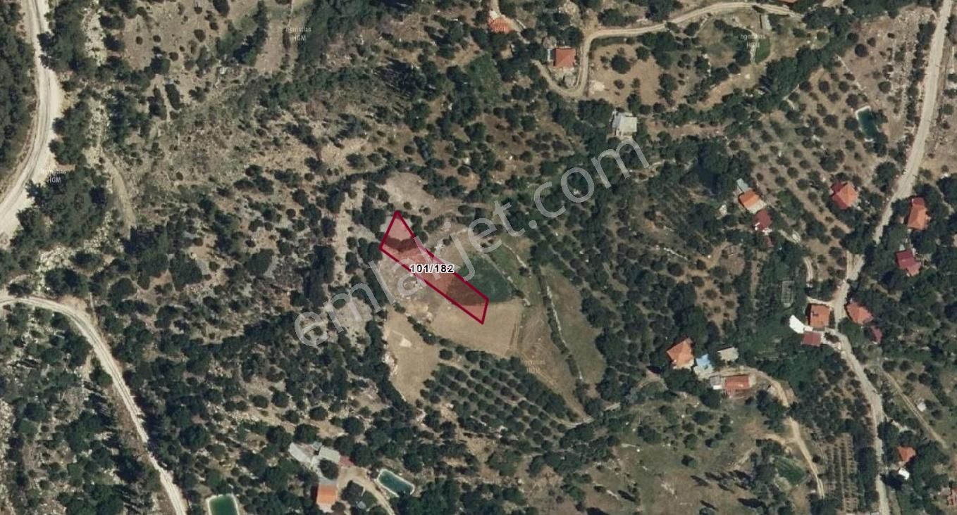 Sahibinden; Oksijen Deposu Doğa Harikası Yuvacık'da 995m2. Düz Zemin