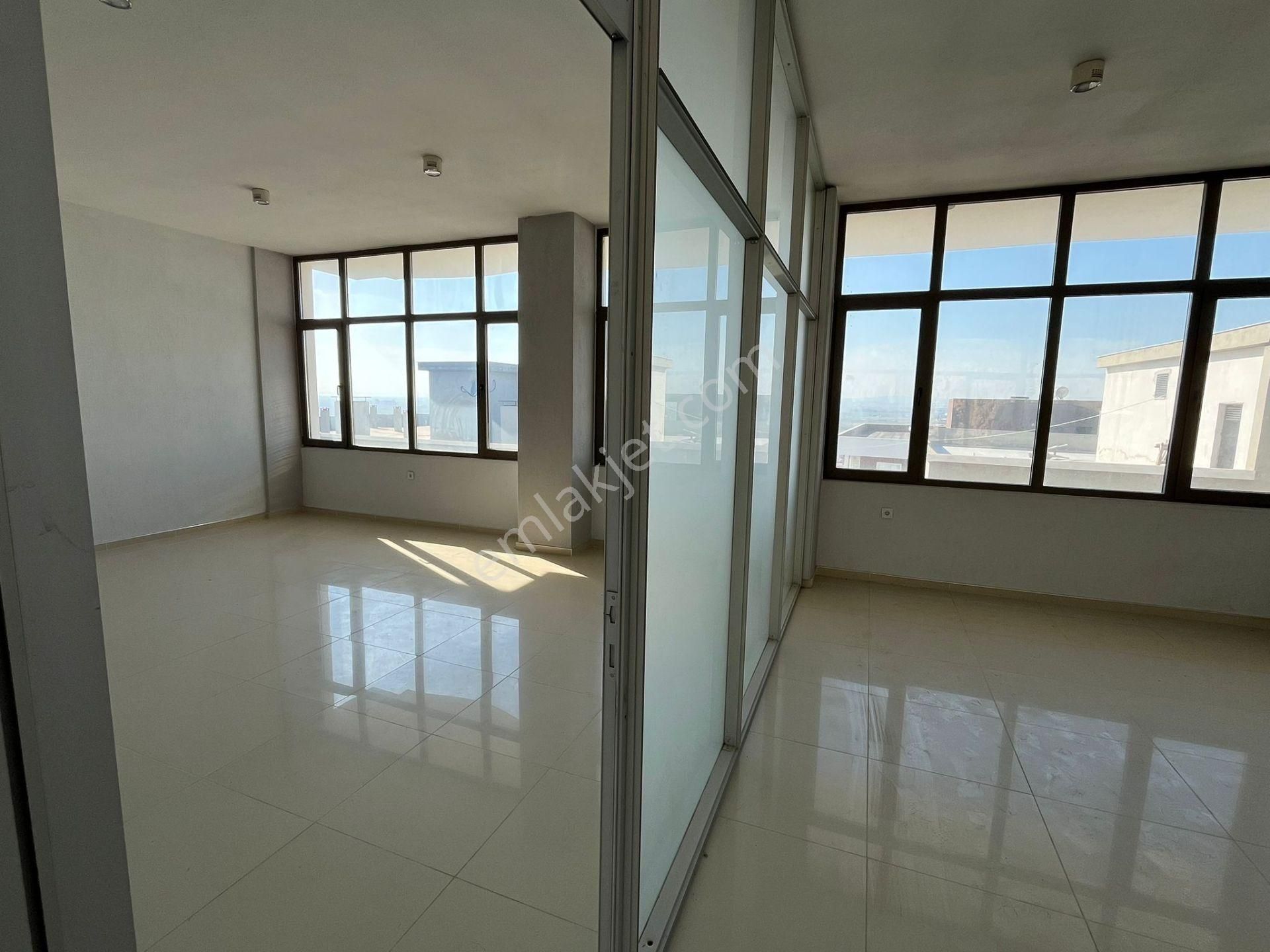 Menemen Ulukent Ulukop. 110+114 M2 Yan Yana İki Kiralık Dükkan - Görsel 17