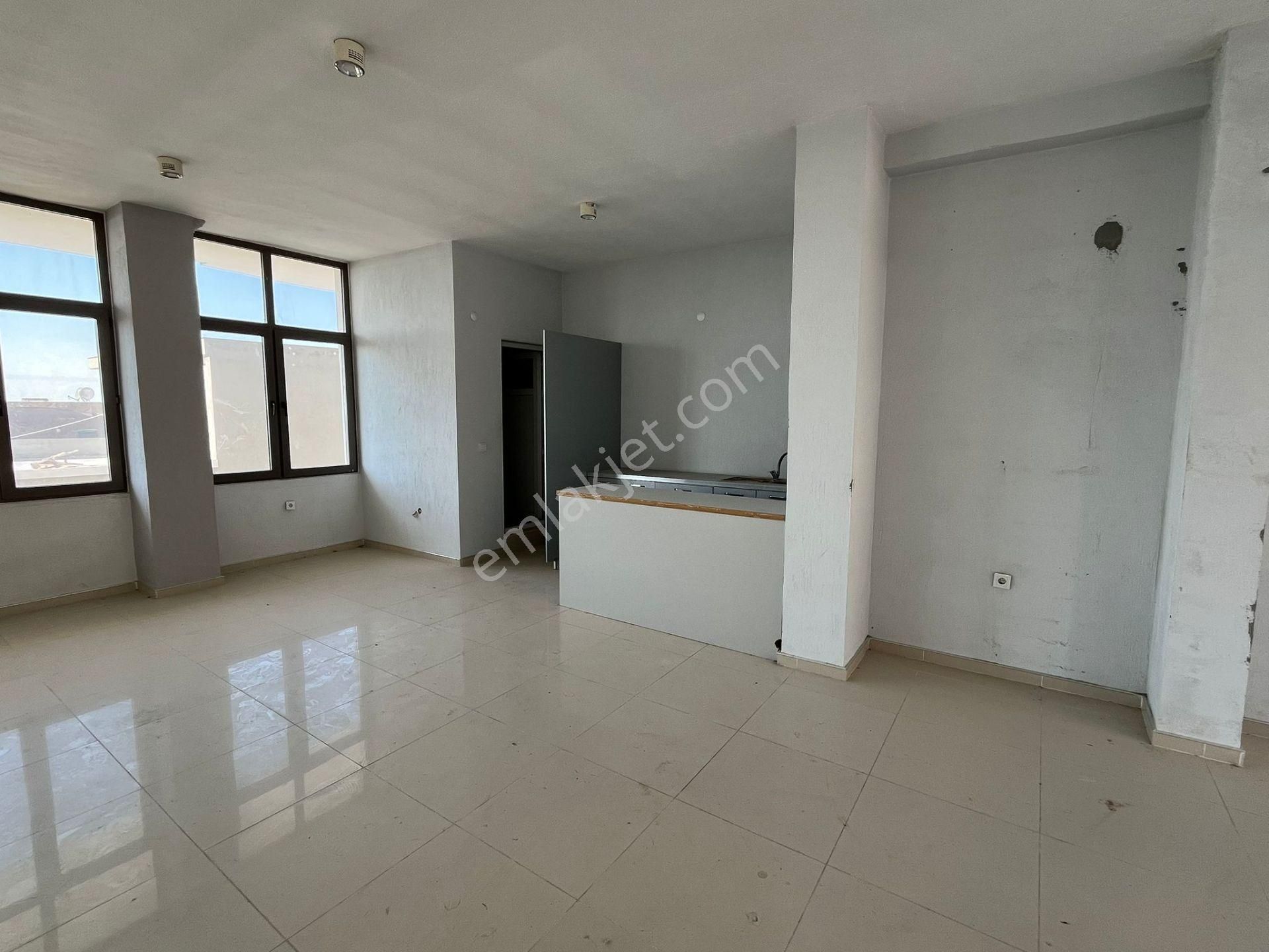 Menemen Ulukent Ulukop. 110+114 M2 Yan Yana İki Kiralık Dükkan - Görsel 5